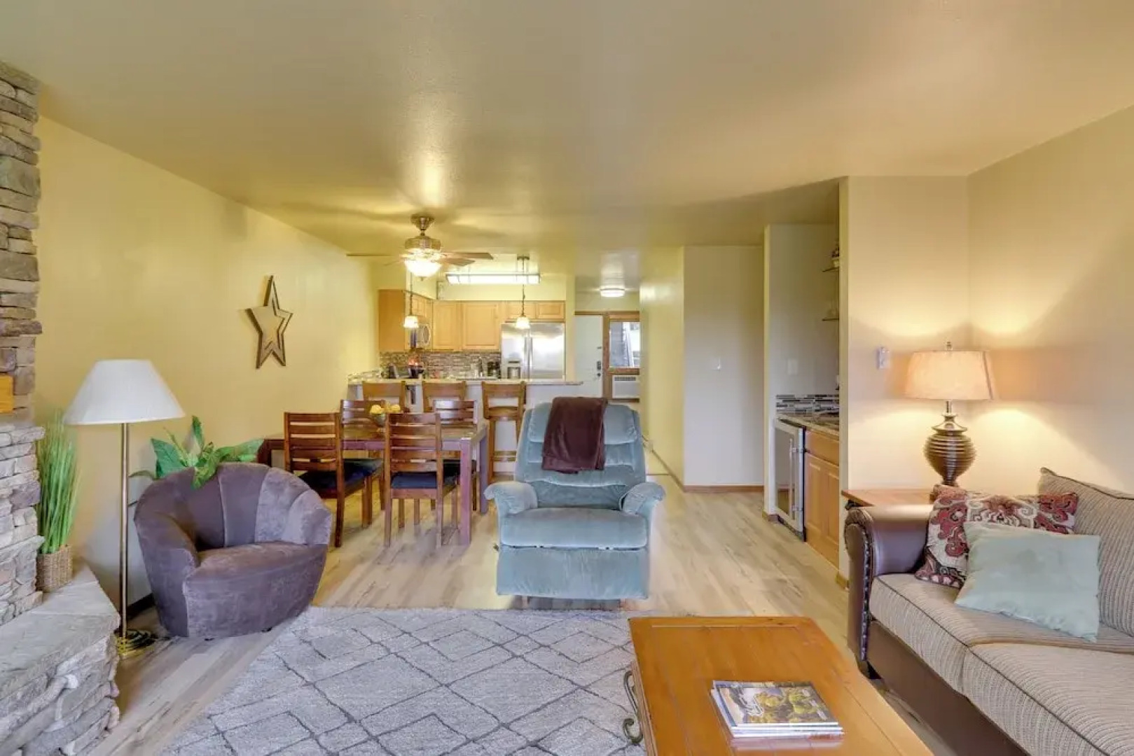 Bigfork Condo w/ Hot Tub Access, By Lake!