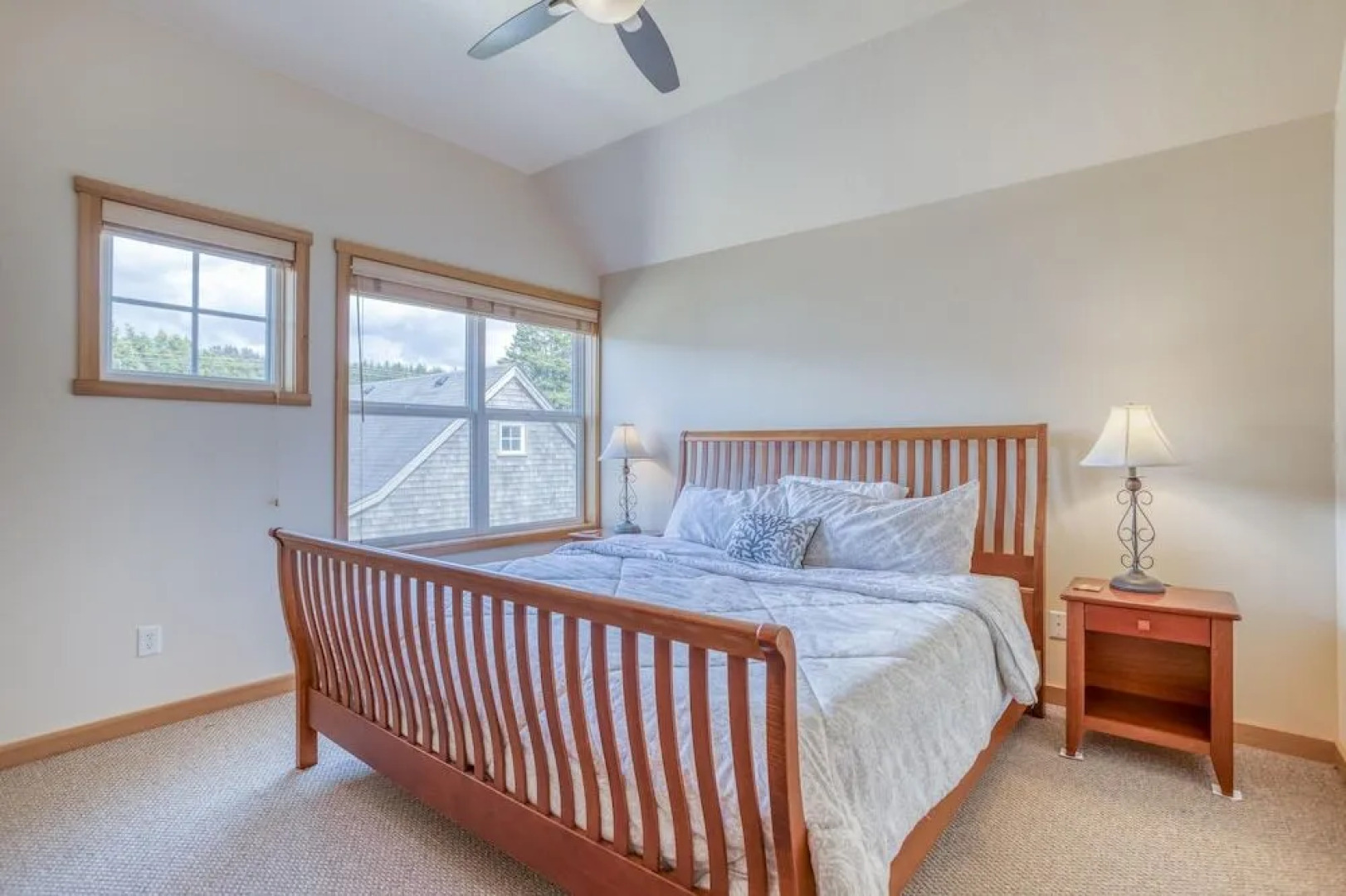 Seas The Day Pacific City