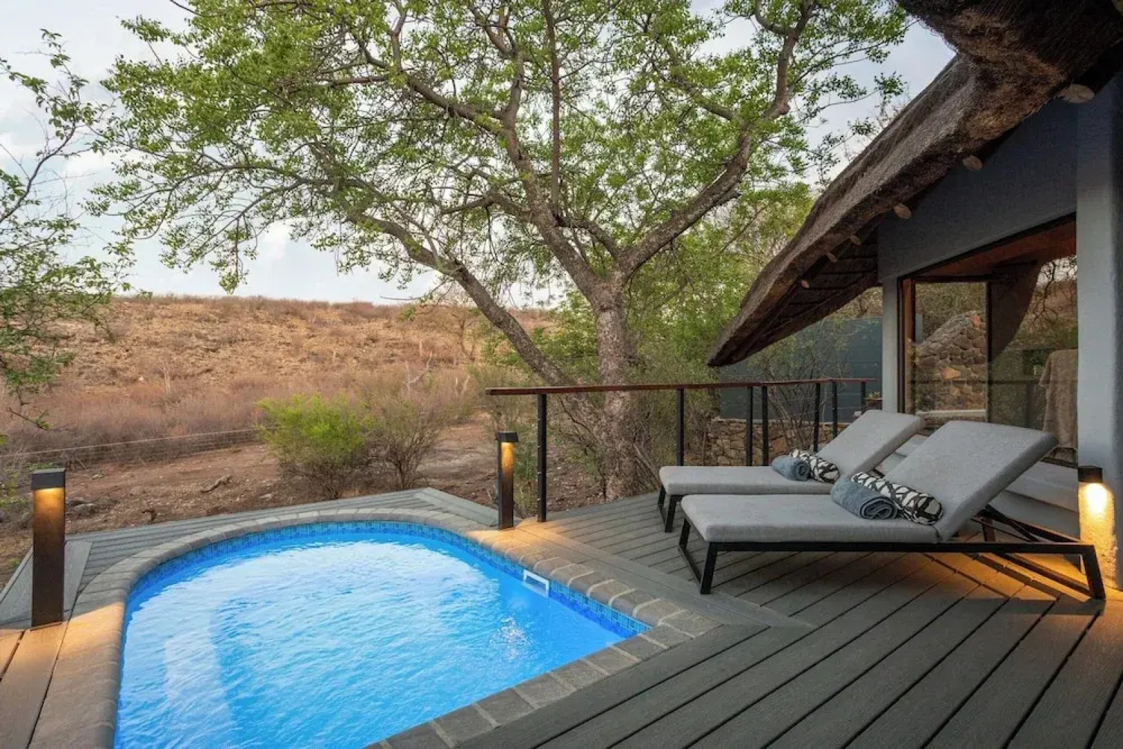 Tuningi Safari Lodge