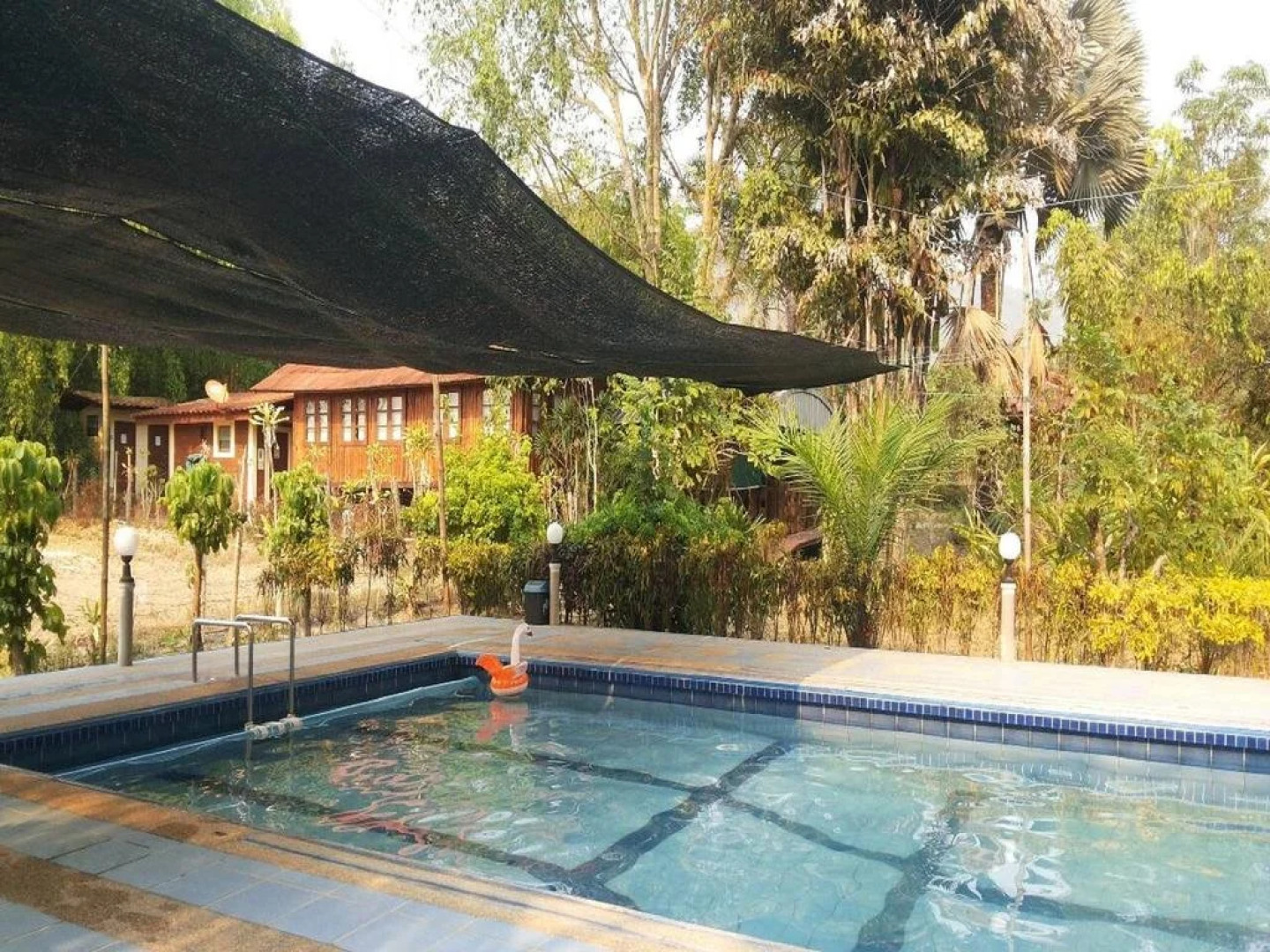 Khoom Kam Kaew Farm & Resort