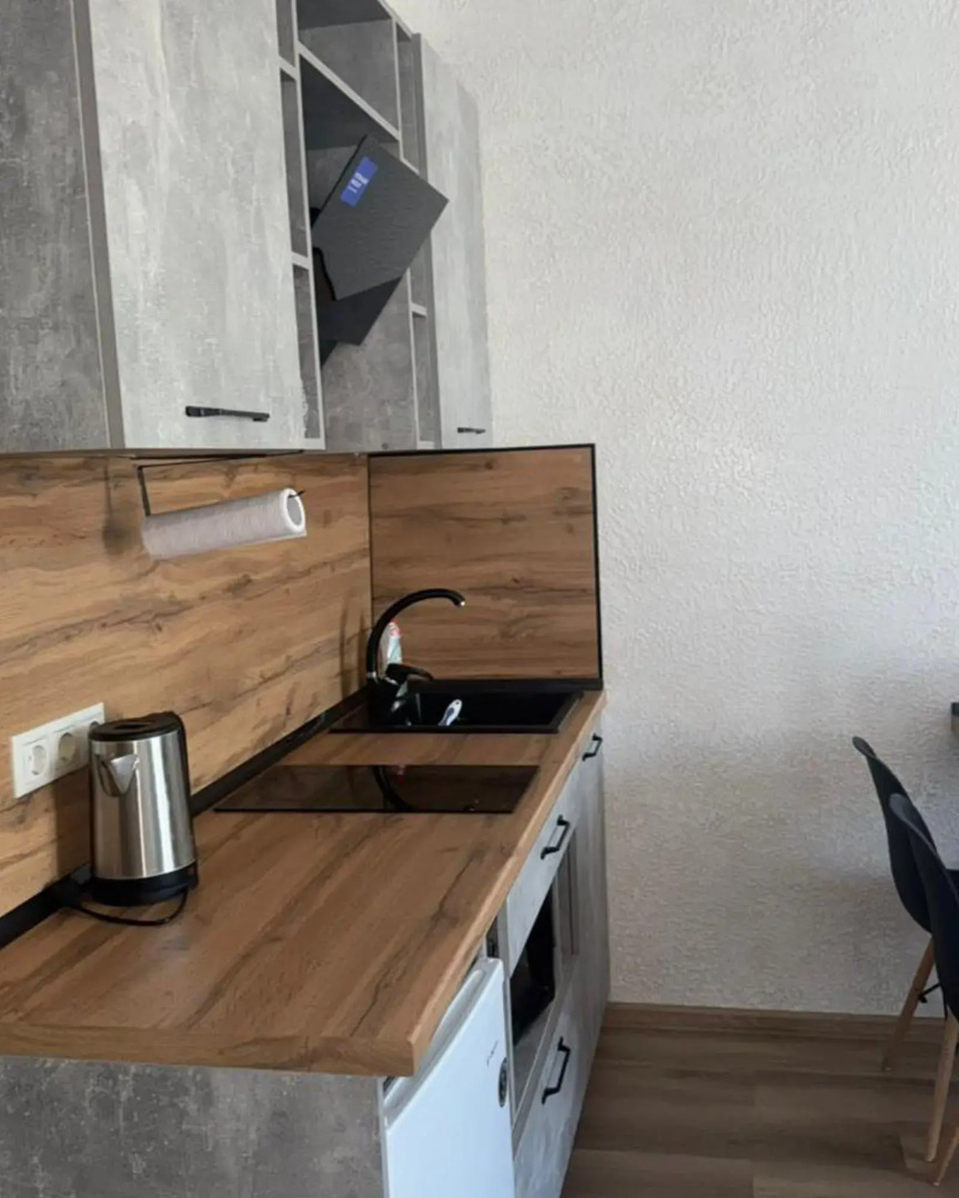 Море тут на улице Львовская