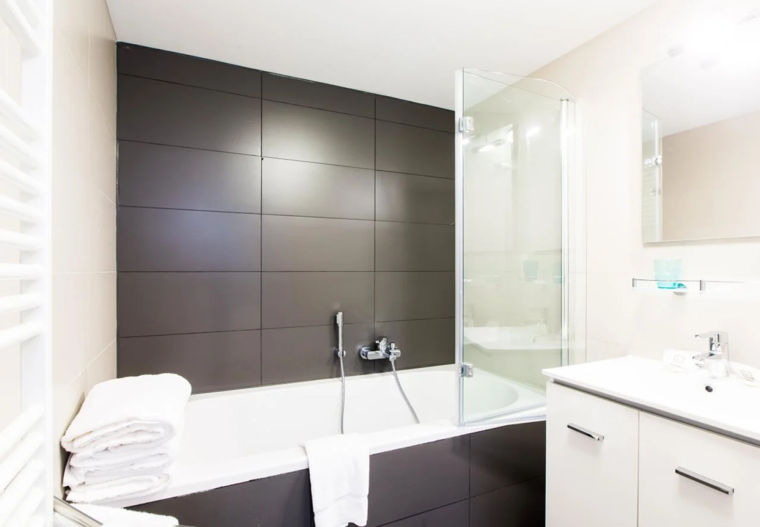 Grand Central Apartments