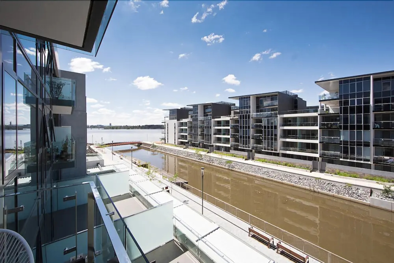 Accommodate Canberra - Aurora