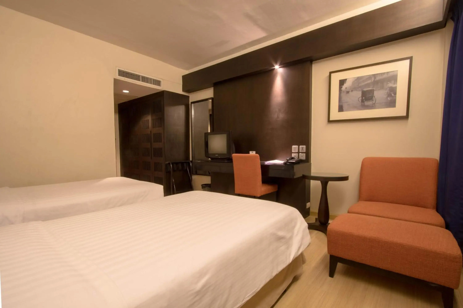 The Residence Rajtaevee Hotel