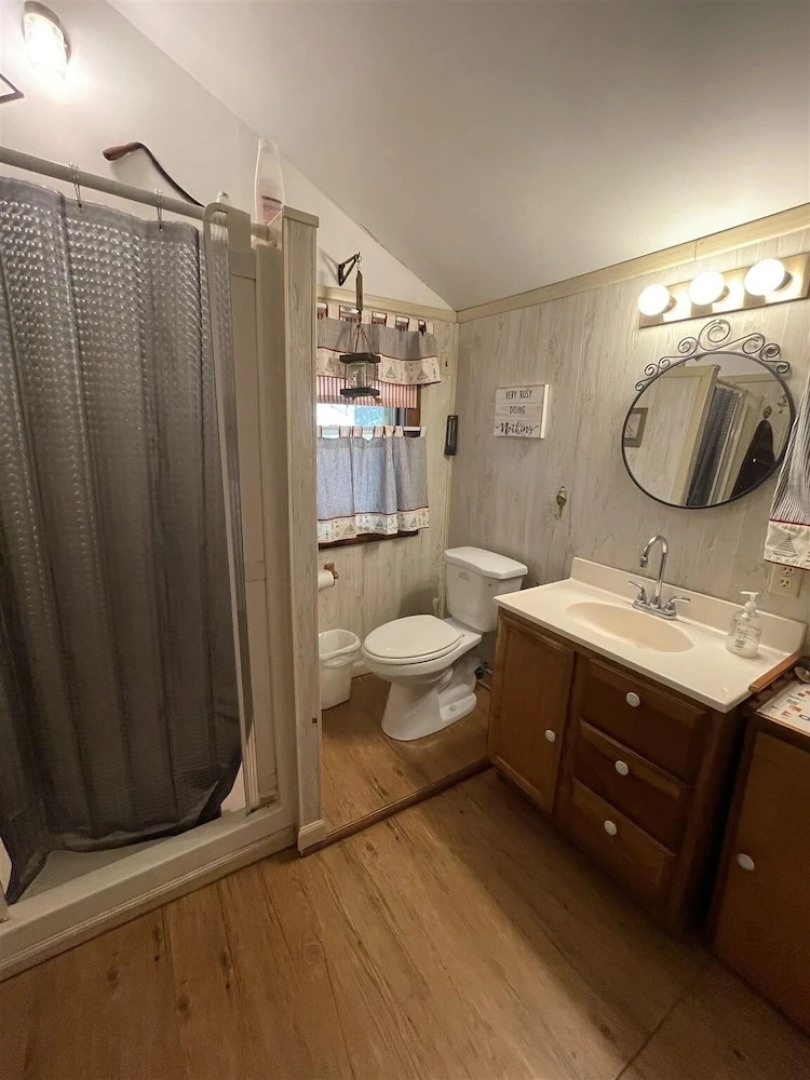 1901 House Limit 10 4 Bedroom Cottage by RedAwning