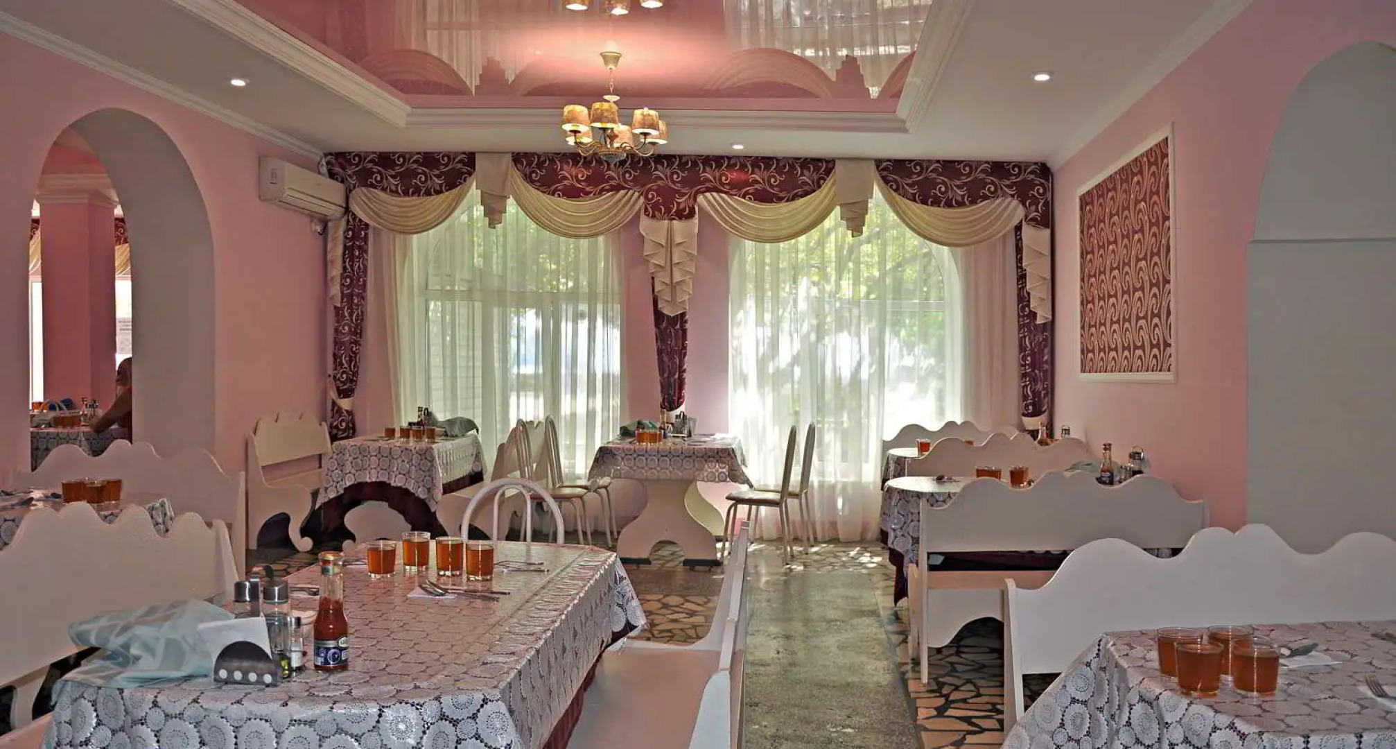 Отель Торнадо БО