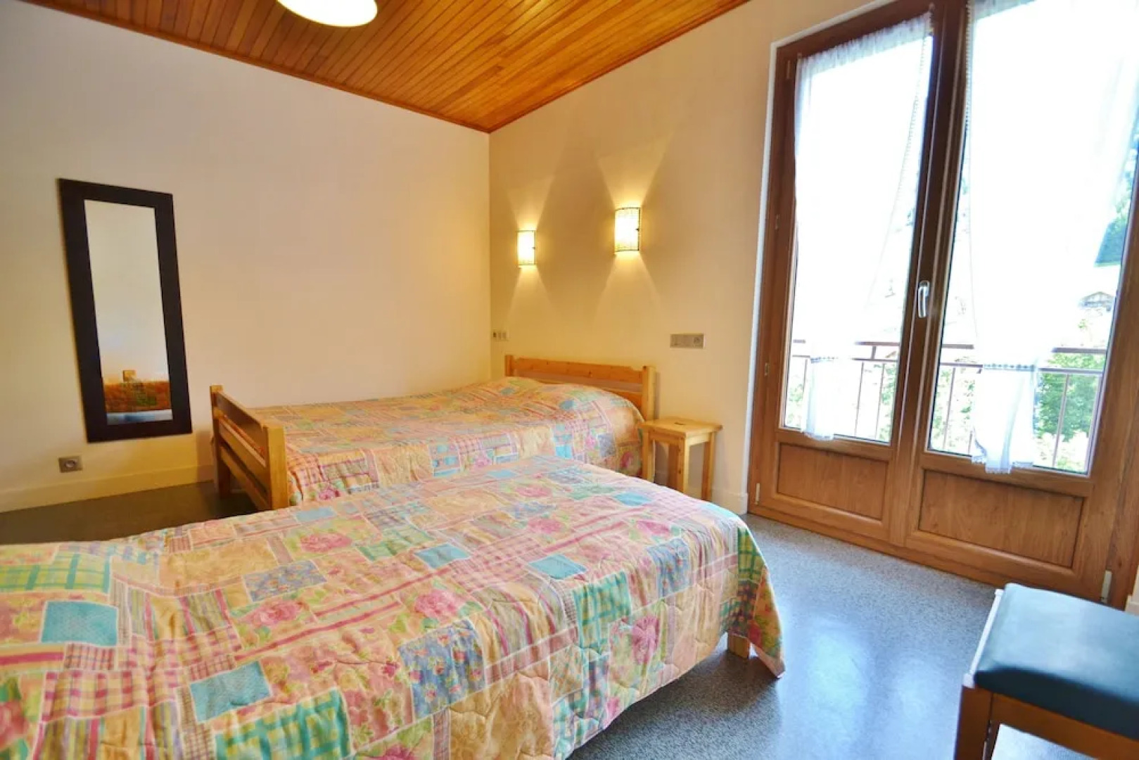 Labry & Co - ARAVIS Holidays