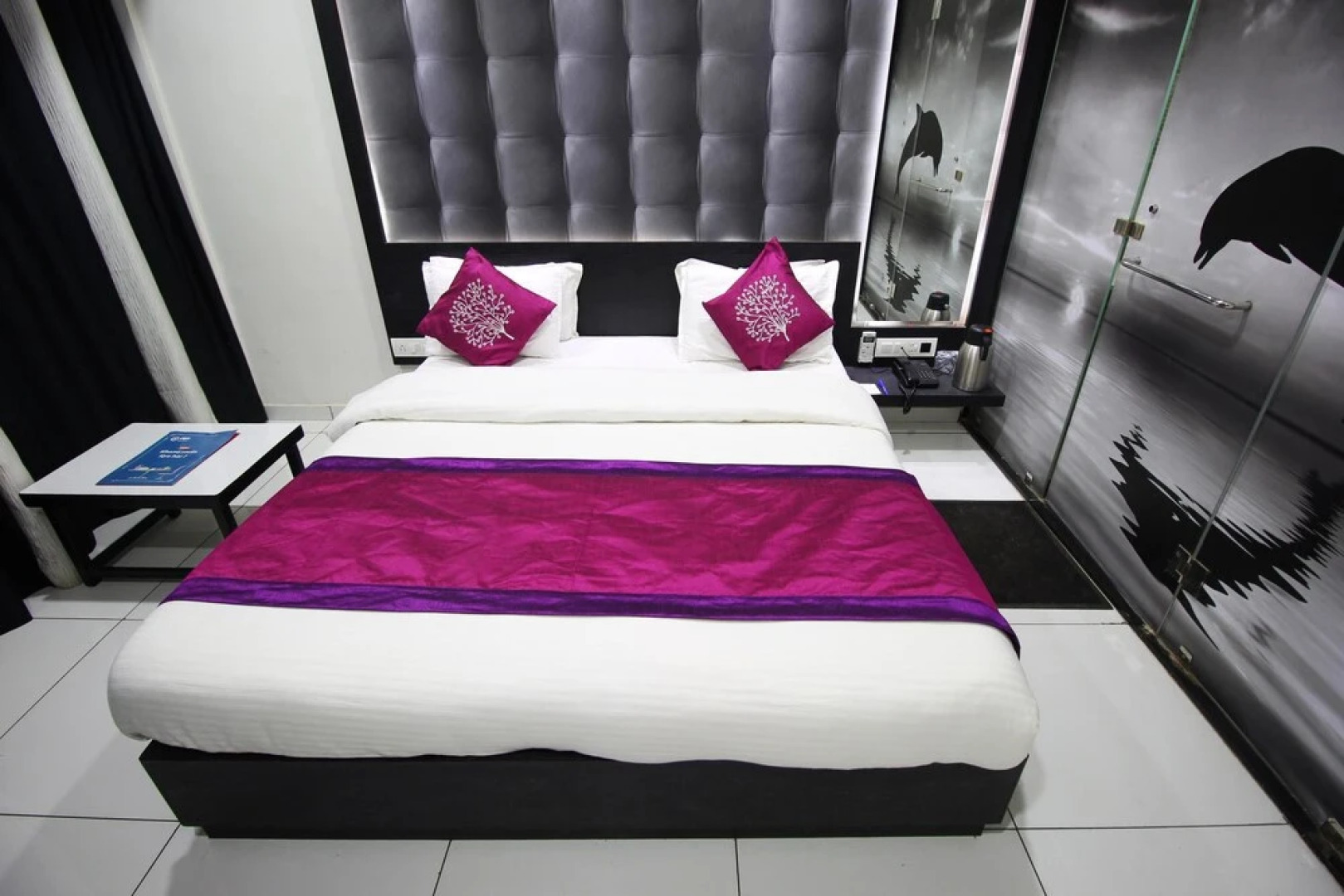 OYO 1319 Hotel Paramount Inn