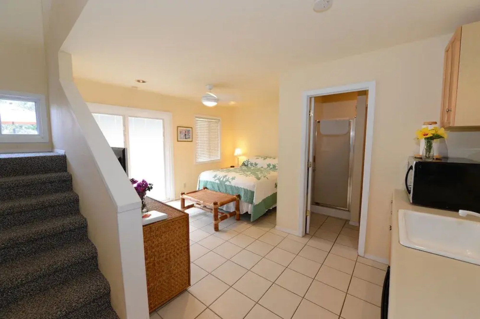 Waimanalo Beach Cottages