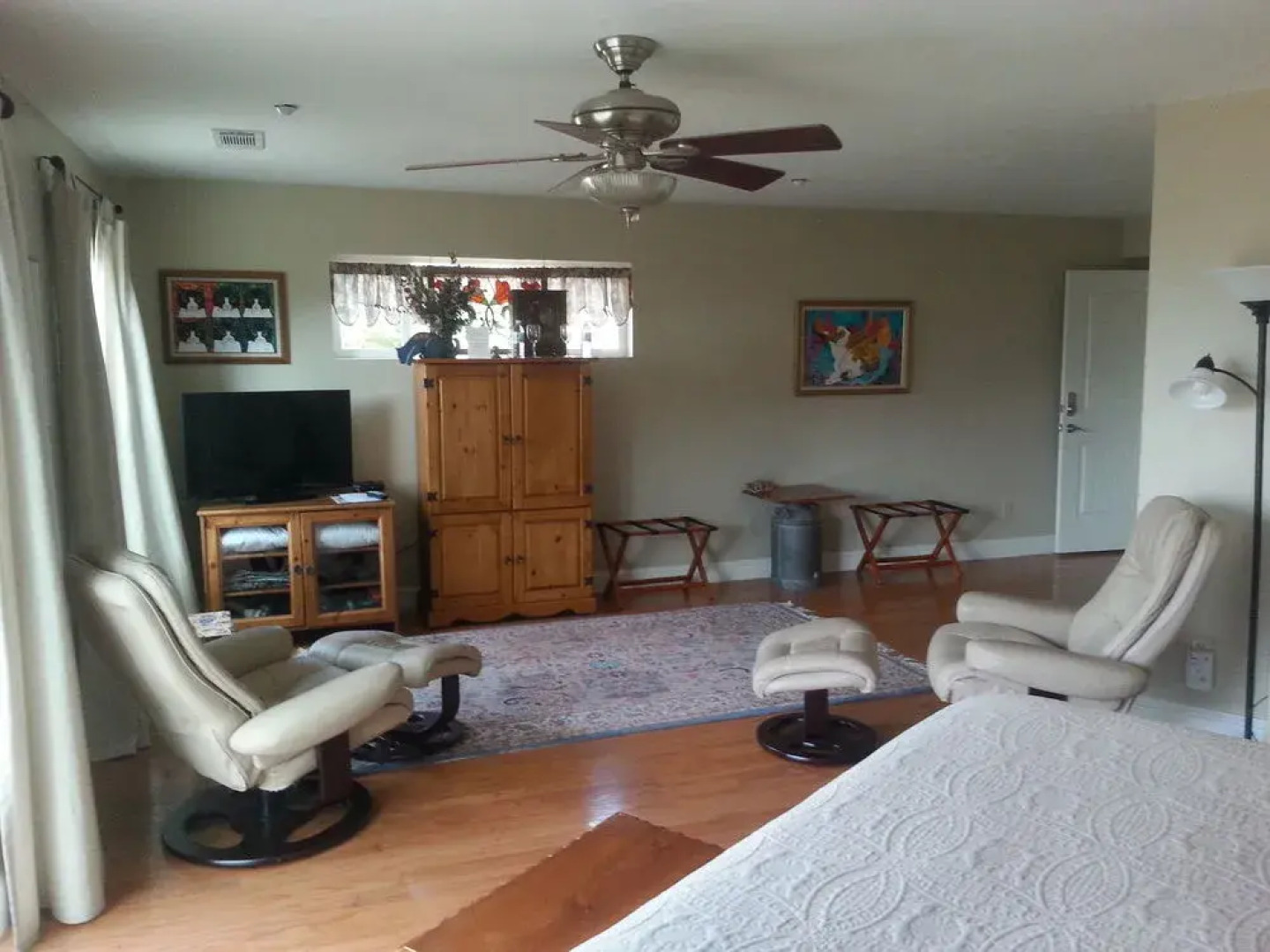 Yosemite Sierra View Bed & Breakfast