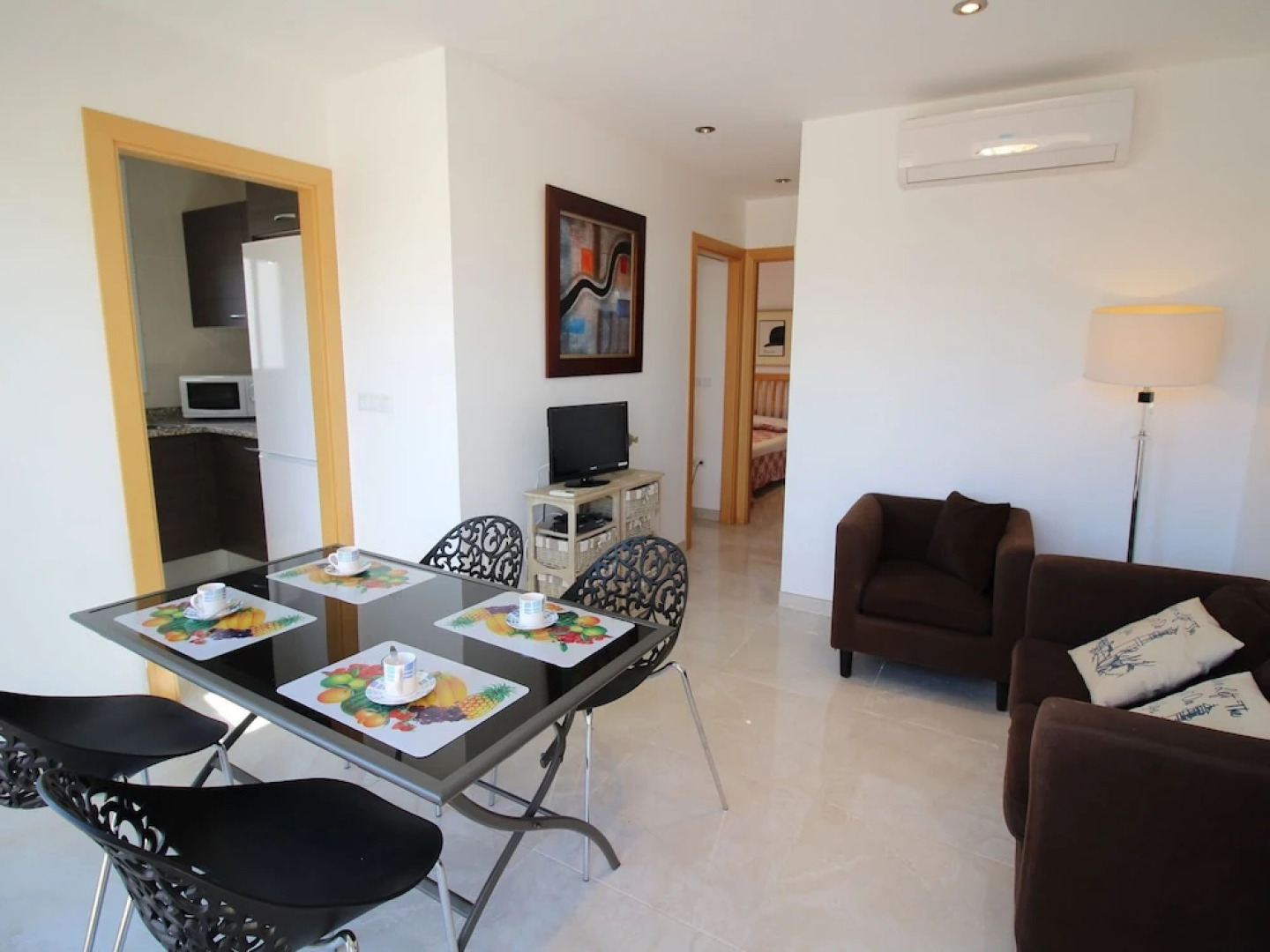Peaceful Holiday Home with Private Pool in Empuriabrava
