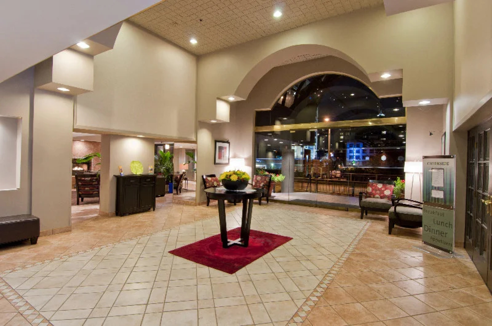 Quality Hotel Downtown-Inn at False Creek