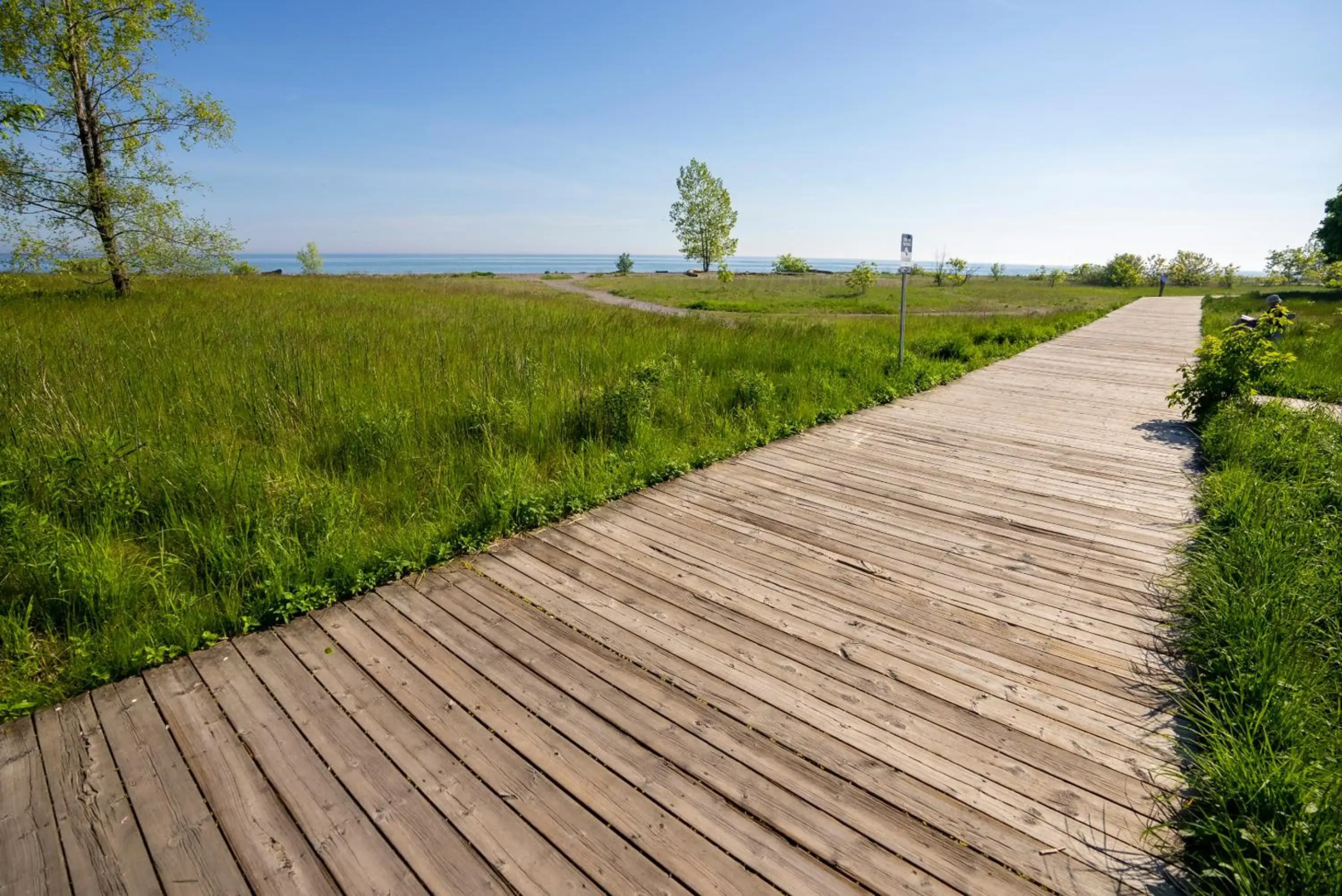 Cute 2-story, 2-bdrm Loft, Mins to Beach and Lake