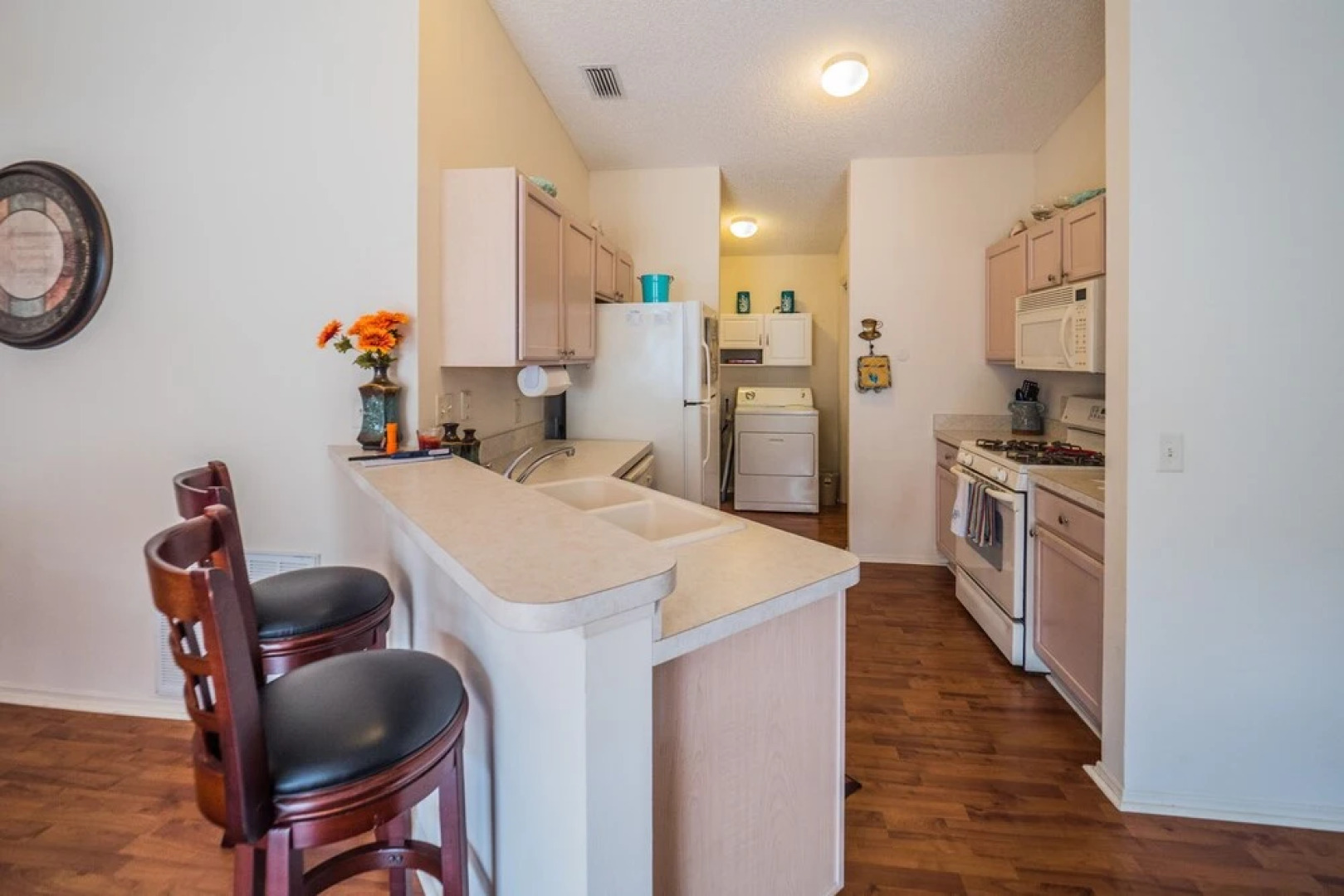 Hastings Lane 2681 by White Pelican VR