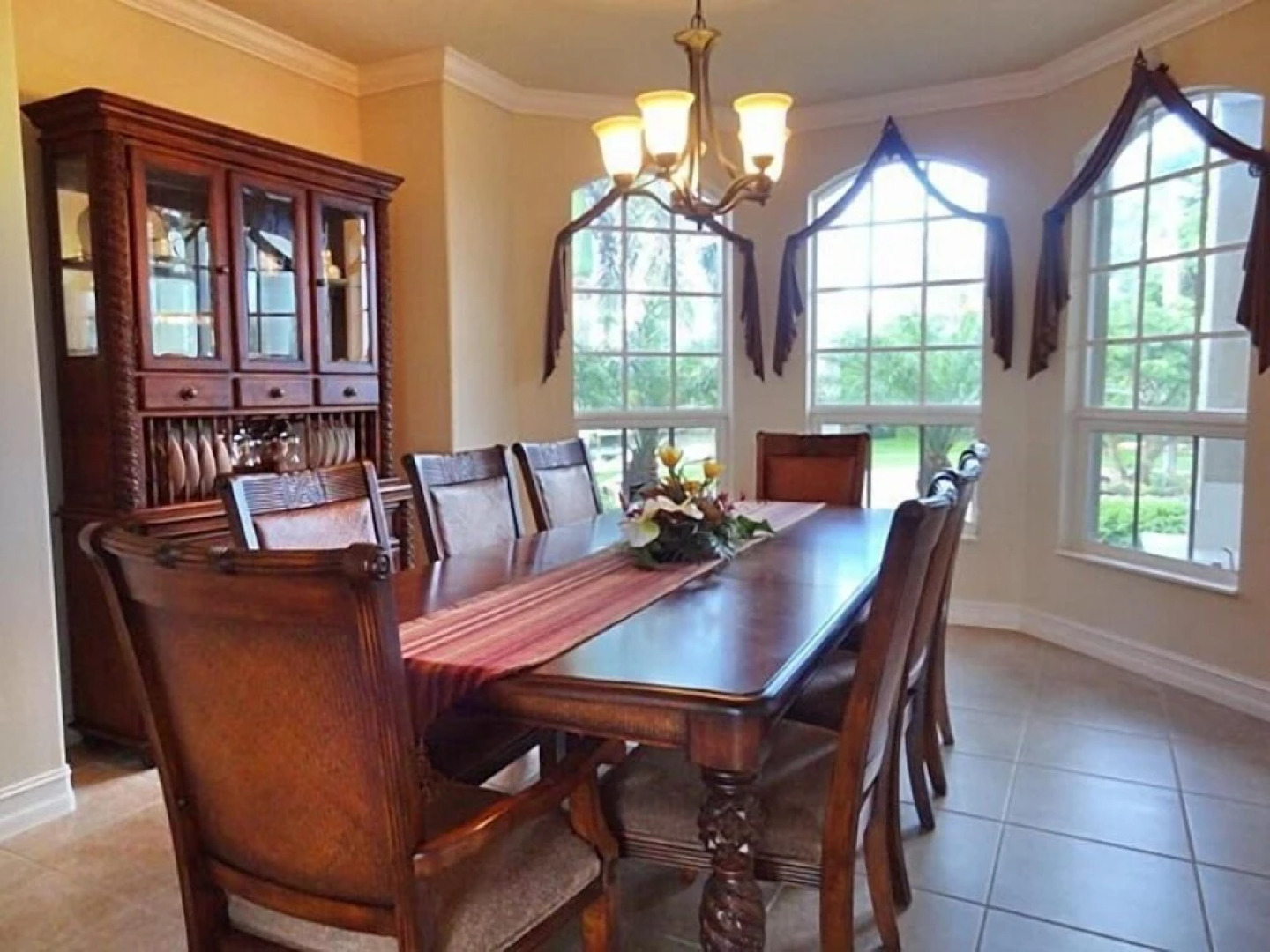 DOVE816 4 Bedroom Holiday Home by Marco Naples Vacation Homes