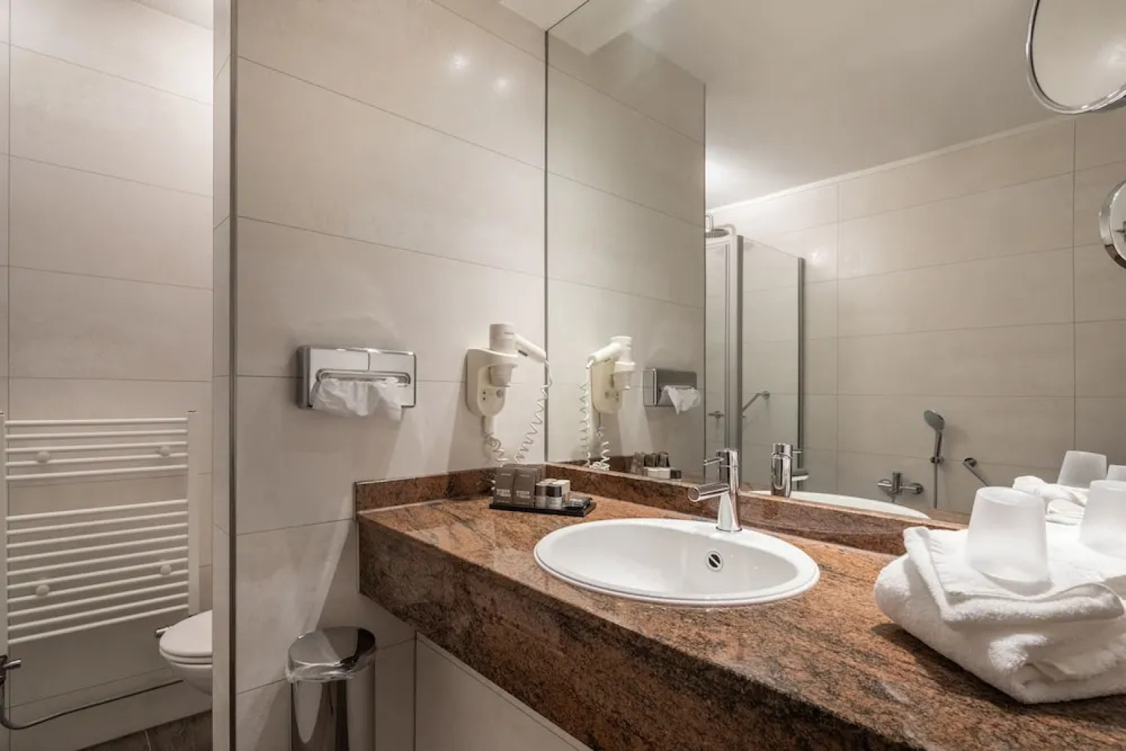 Van der Valk De Gouden Leeuw