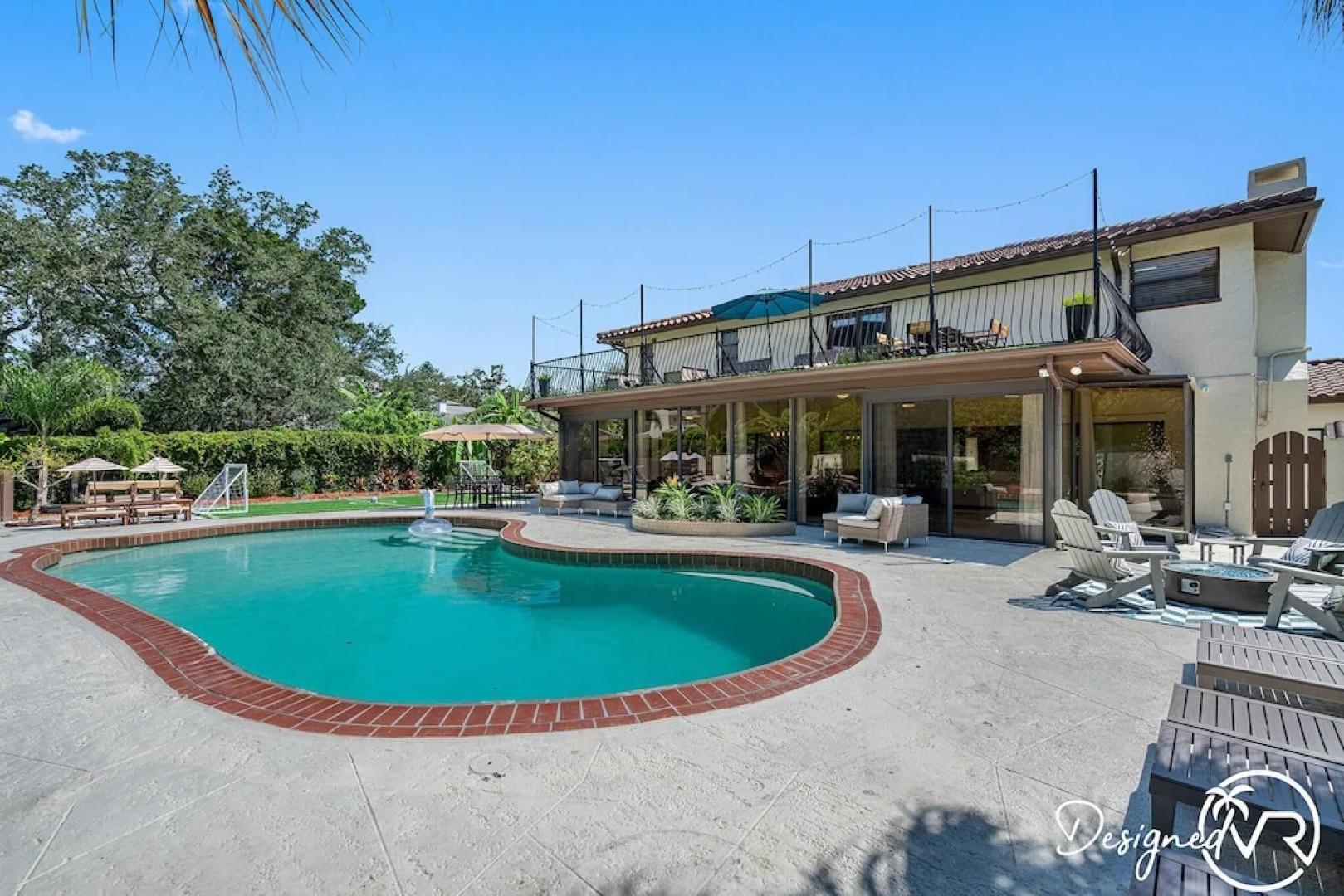 8 BR Heated Pool & Soccer Field