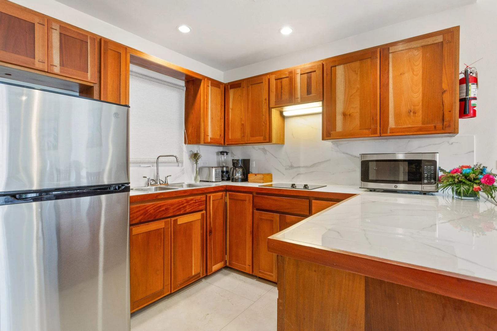 Sunbreeze Suites