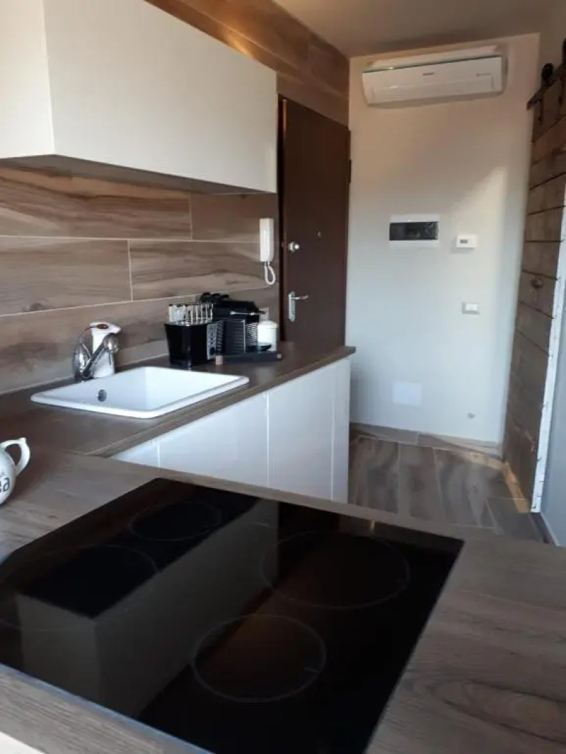 Magnolia@27 Lake Iseo