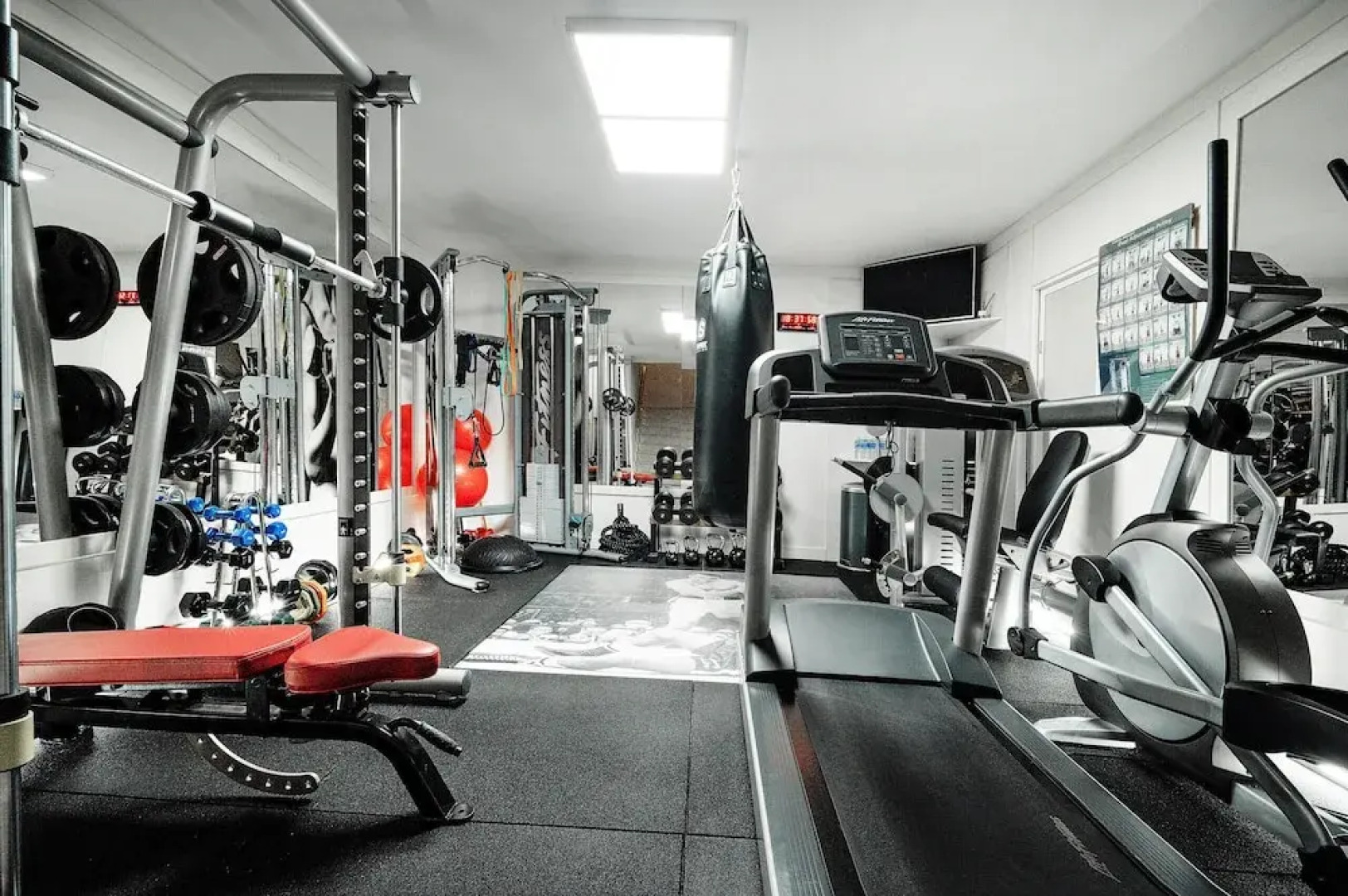 M Taj13 Madrid Chalet de Lujo con Piscina Gim