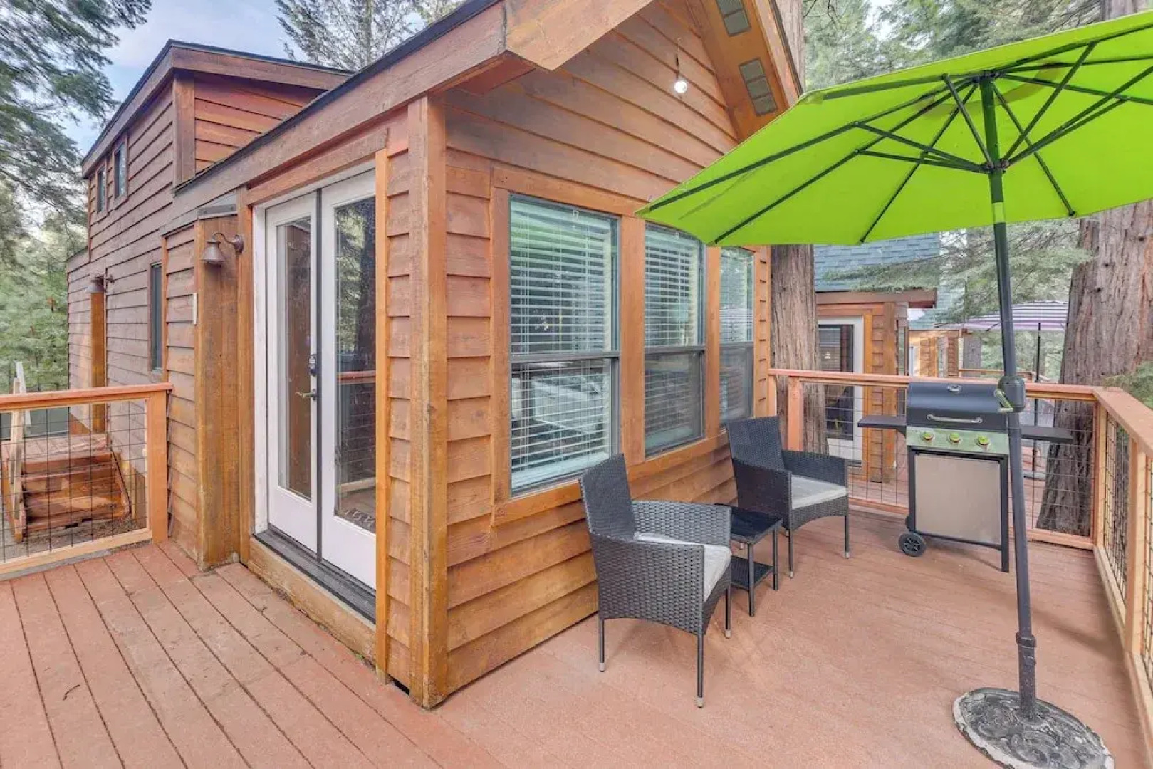 Quiet Lake Almanor Cabin, Steps to Fishing