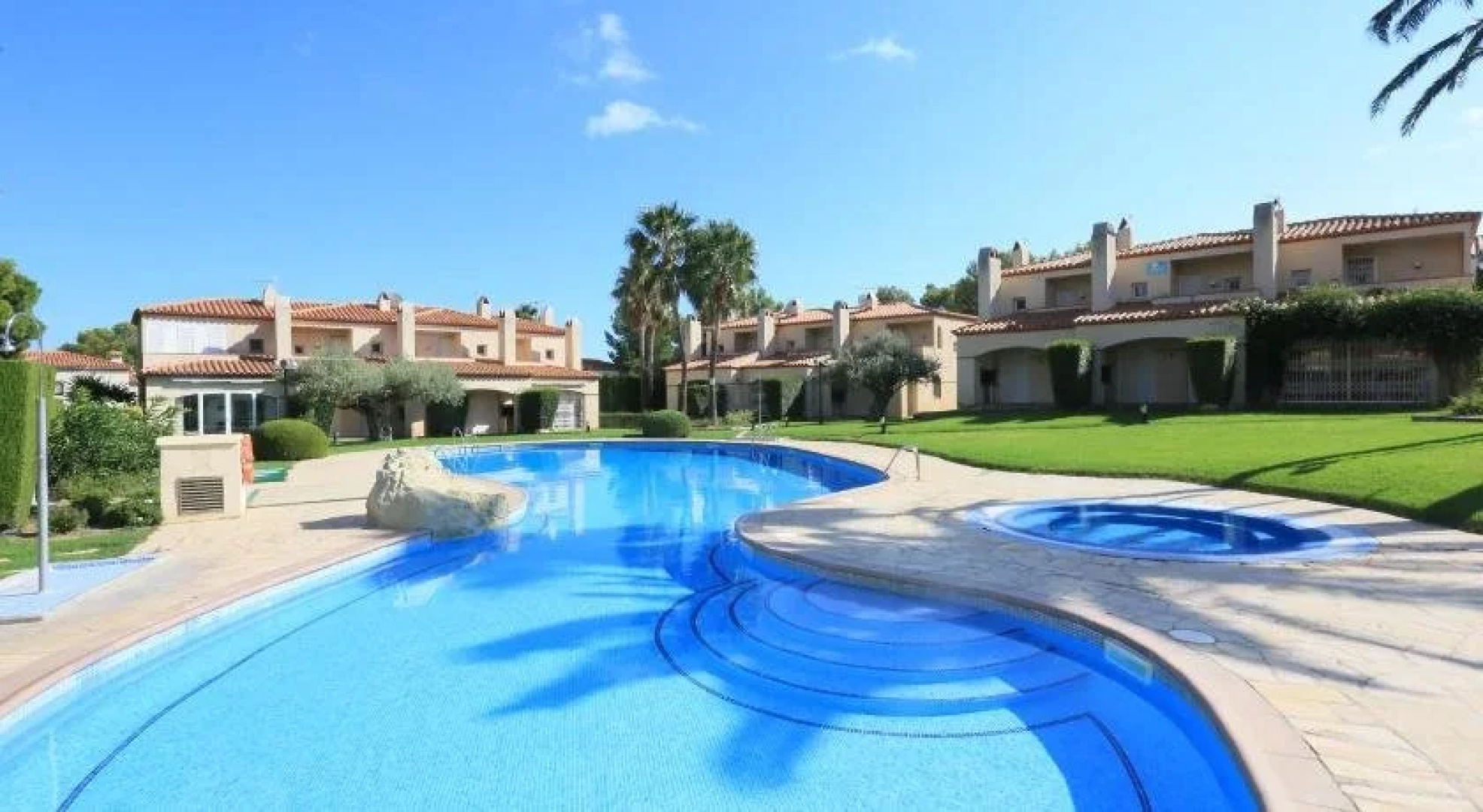 Las Brisas Village
