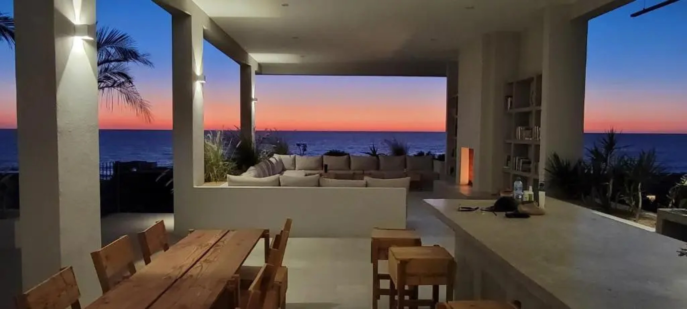 Topia Retreat - Surf Suite Sur