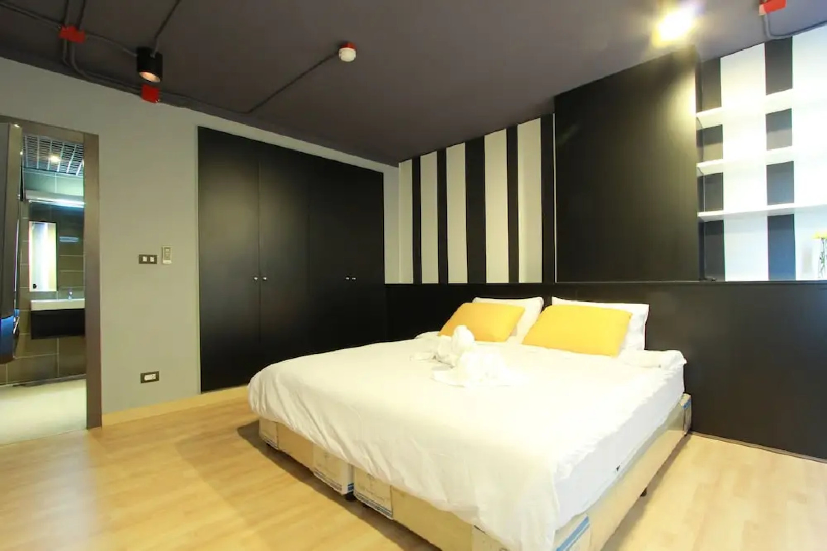 Big Tree Residence Suvarnabhumi