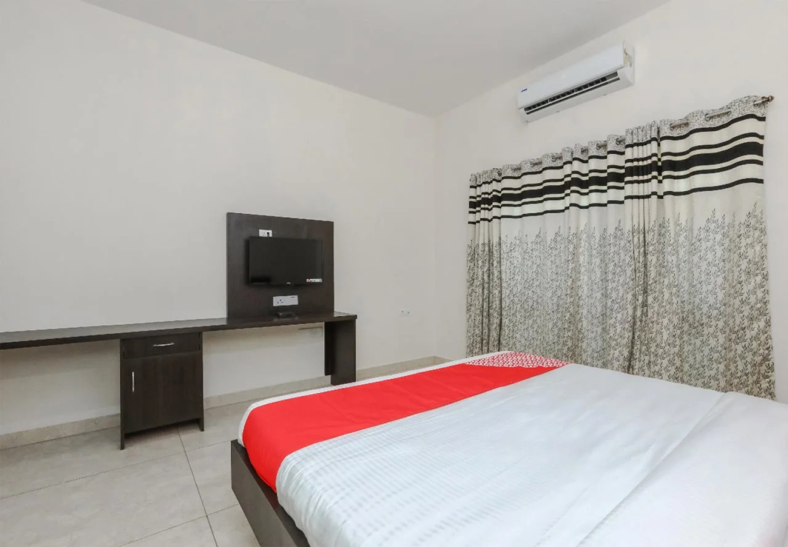 Shree Ankanatheshwara Residency by OYO Rooms