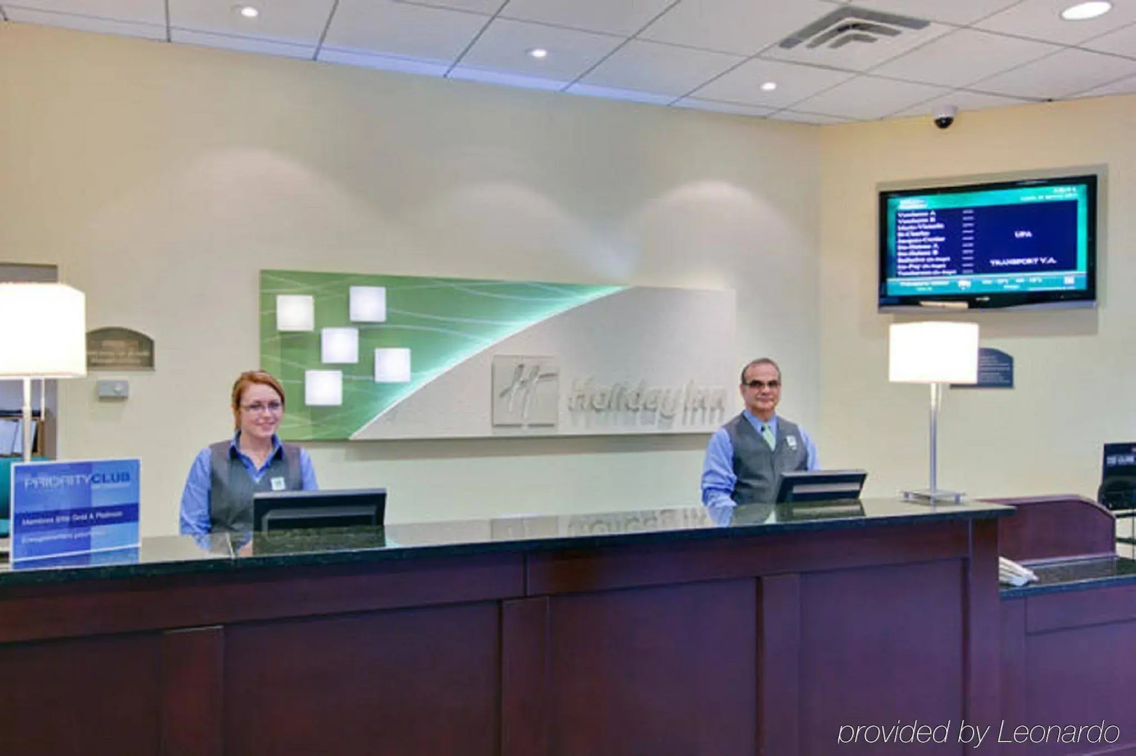 Holiday Inn Montreal Longueuil by IHG