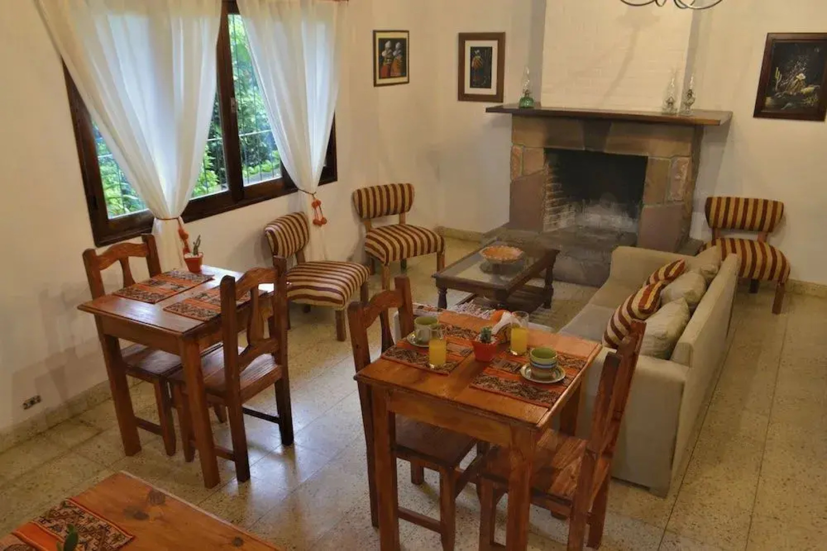 Terrazas Del Coya - Hostel
