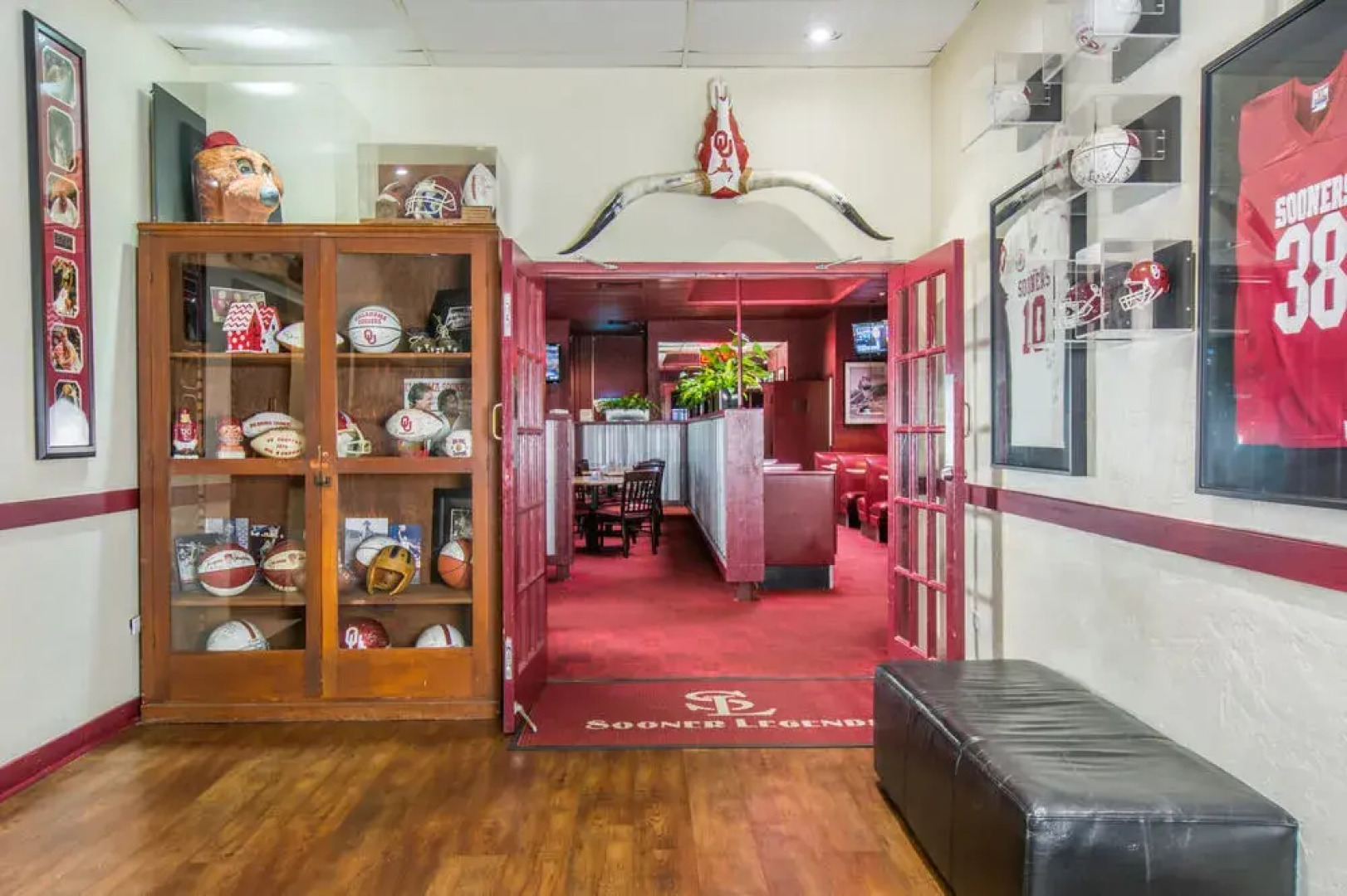 Sooner Legends Inn And Suites