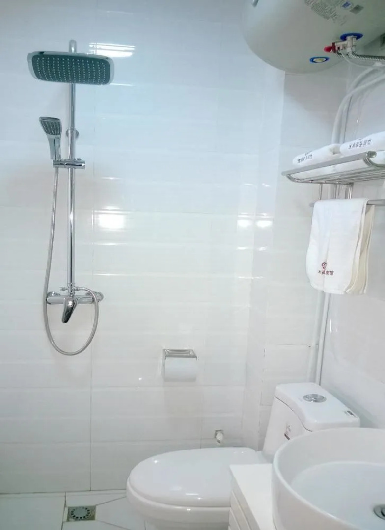 Huijia Business Hotel (Handan Wanda Plaza Melody City Branch)