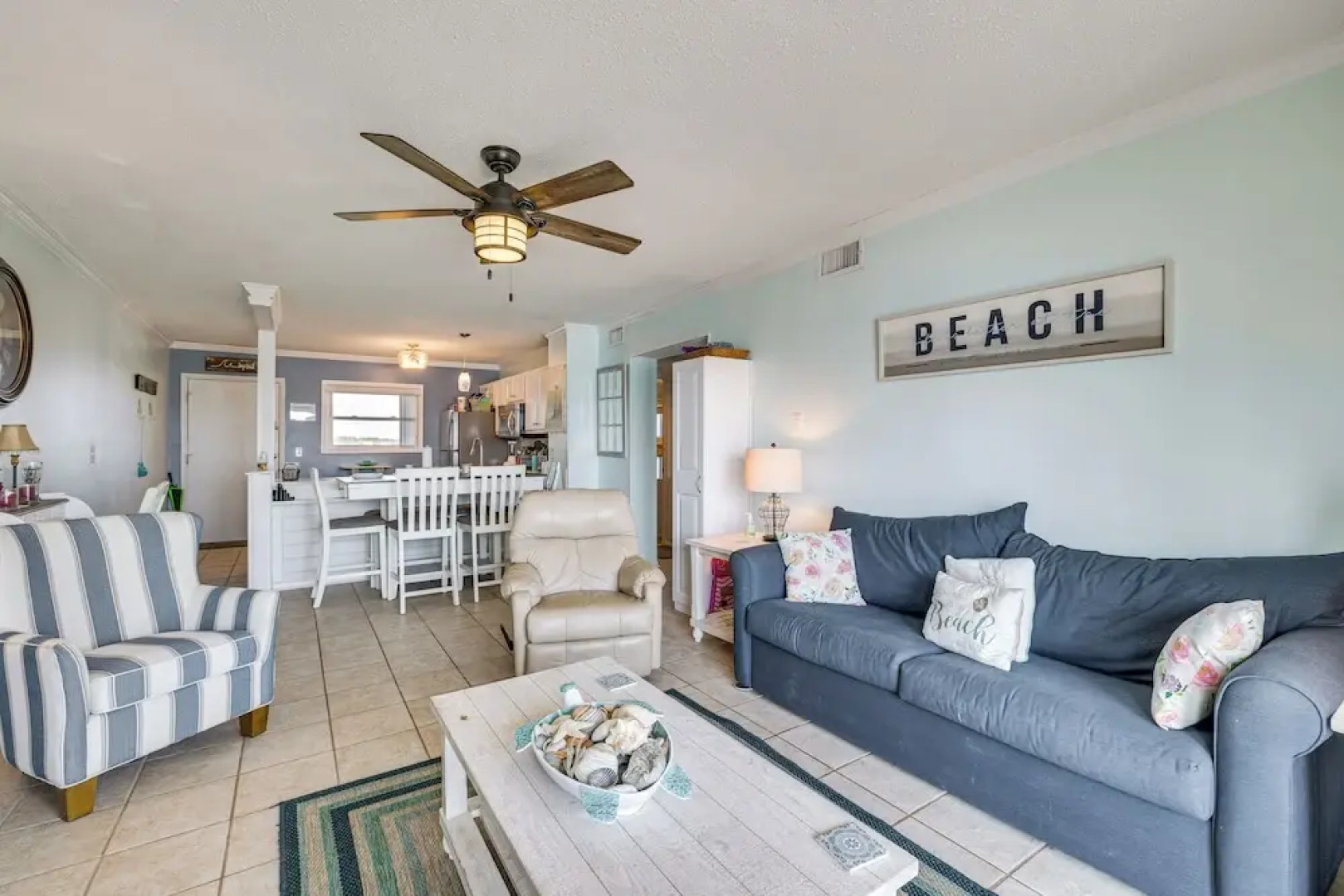 Steps to the Beach: Oceanfront Condo w/ Lanai!