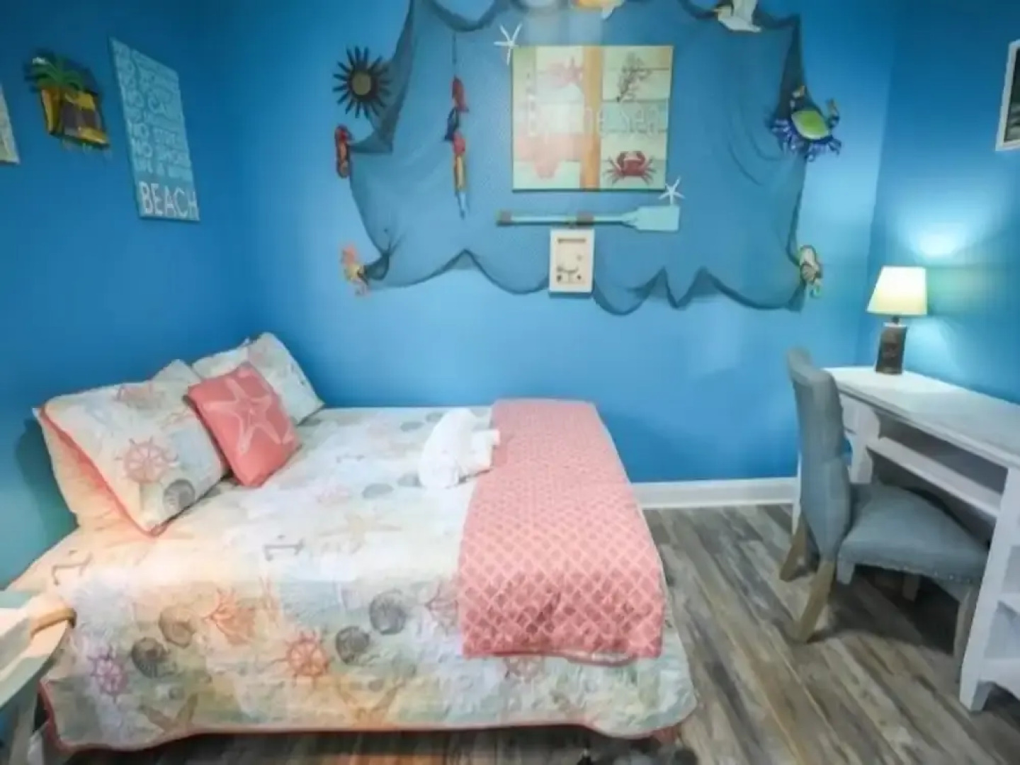 Atlantis Blue - Relaxing Beach Getaway Home Directly Across The Street From Beach Access! 5 Bedroom Home by RedAwning