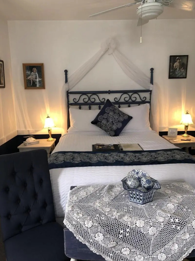 The Bent Elbow Hotel