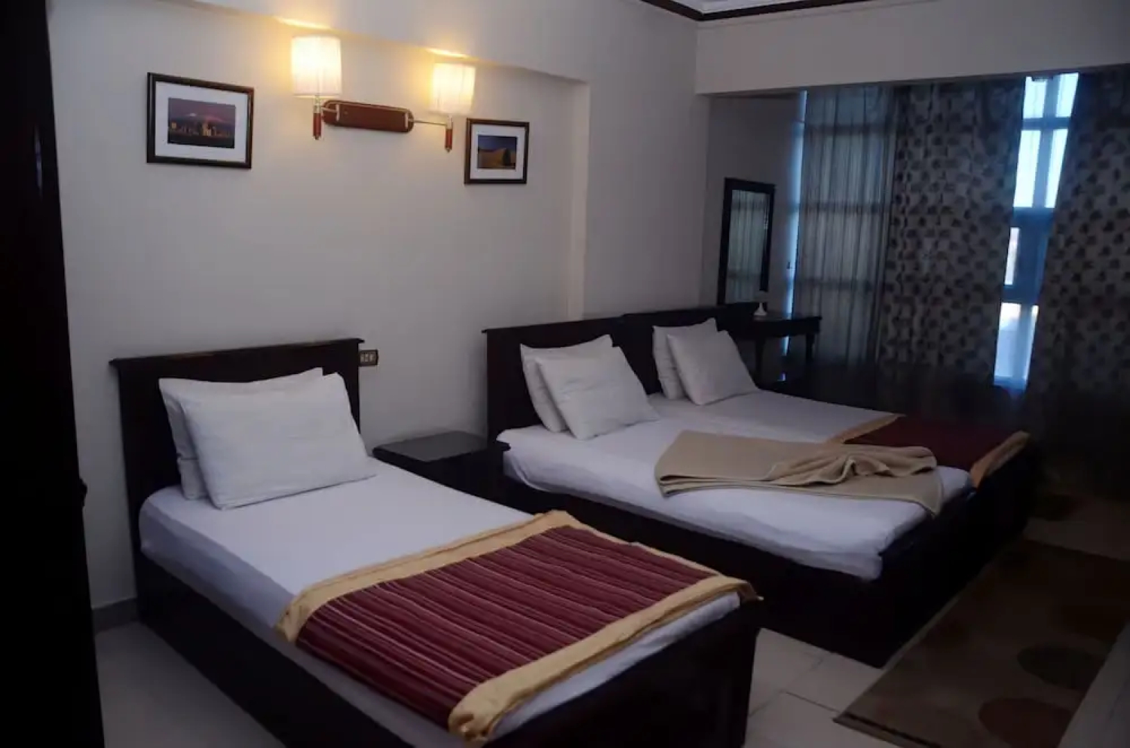 New Siesta Hotel