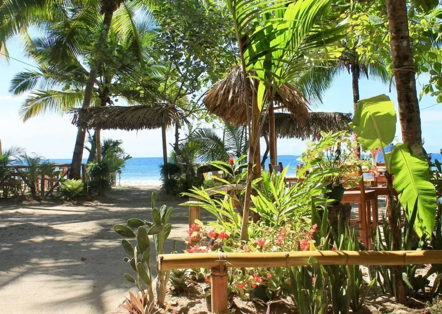 Bahia Beachfront Hotel Restaurant