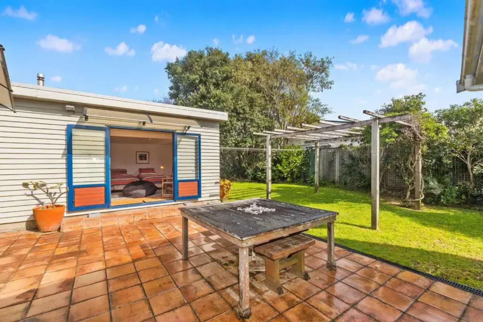 Taste Of Paradise with WiFi!- Mangawhai Heads Holiday Home