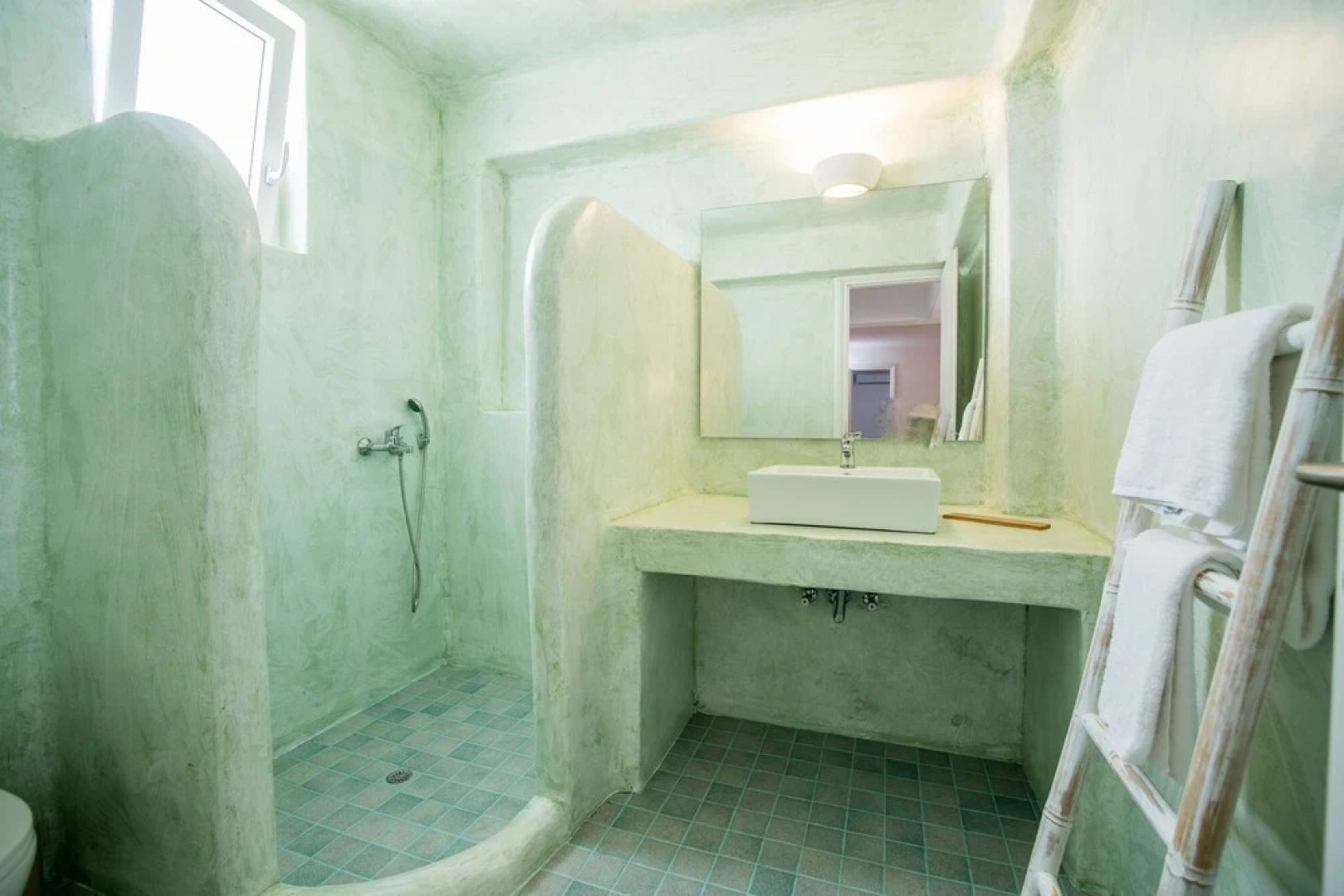 Hip family pool villa near the beach by VillaRentalsgr