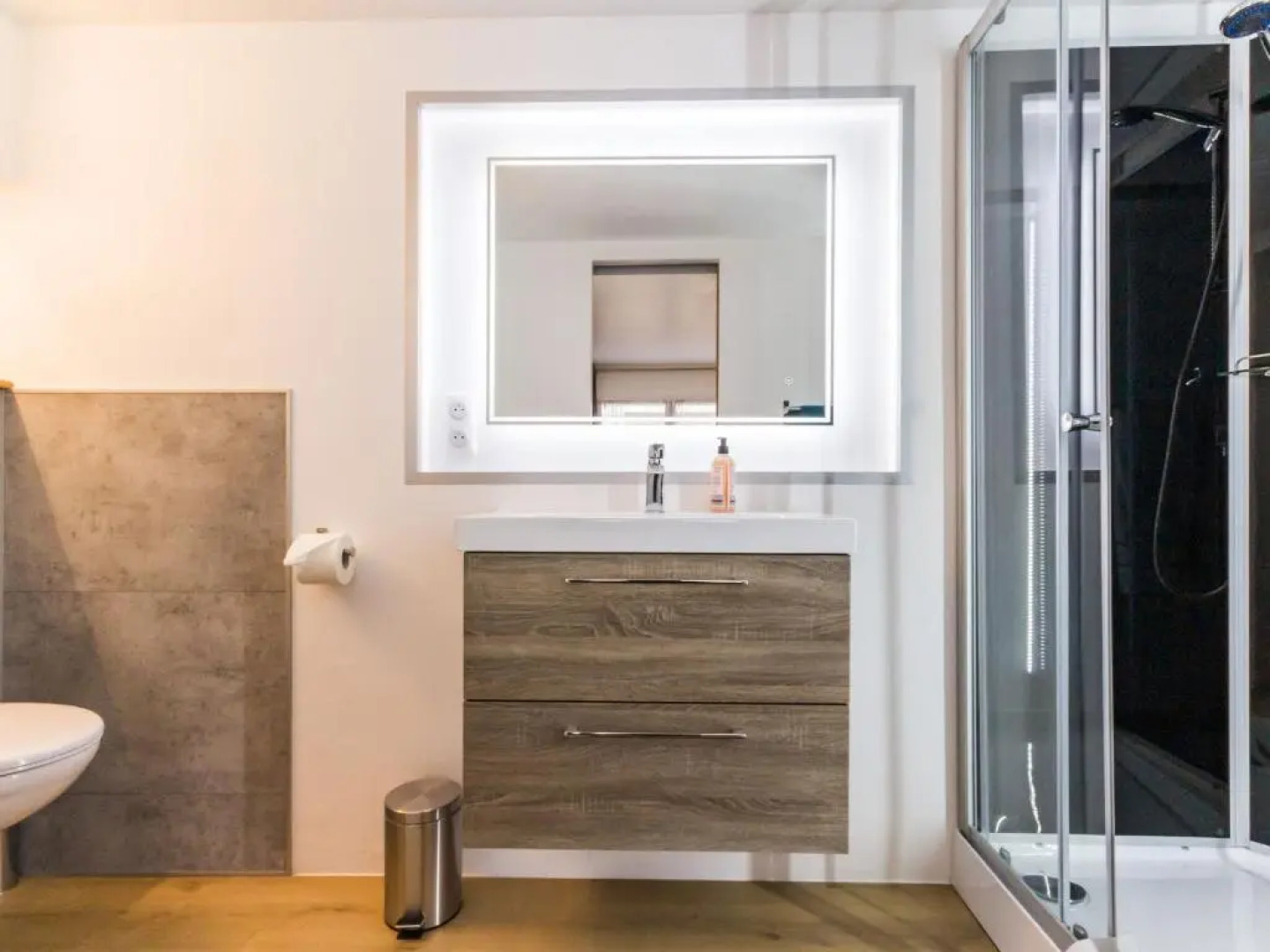 Gîte Saint-Nazaire, 4 pièces, 6 personnes - FR-1-306-1203