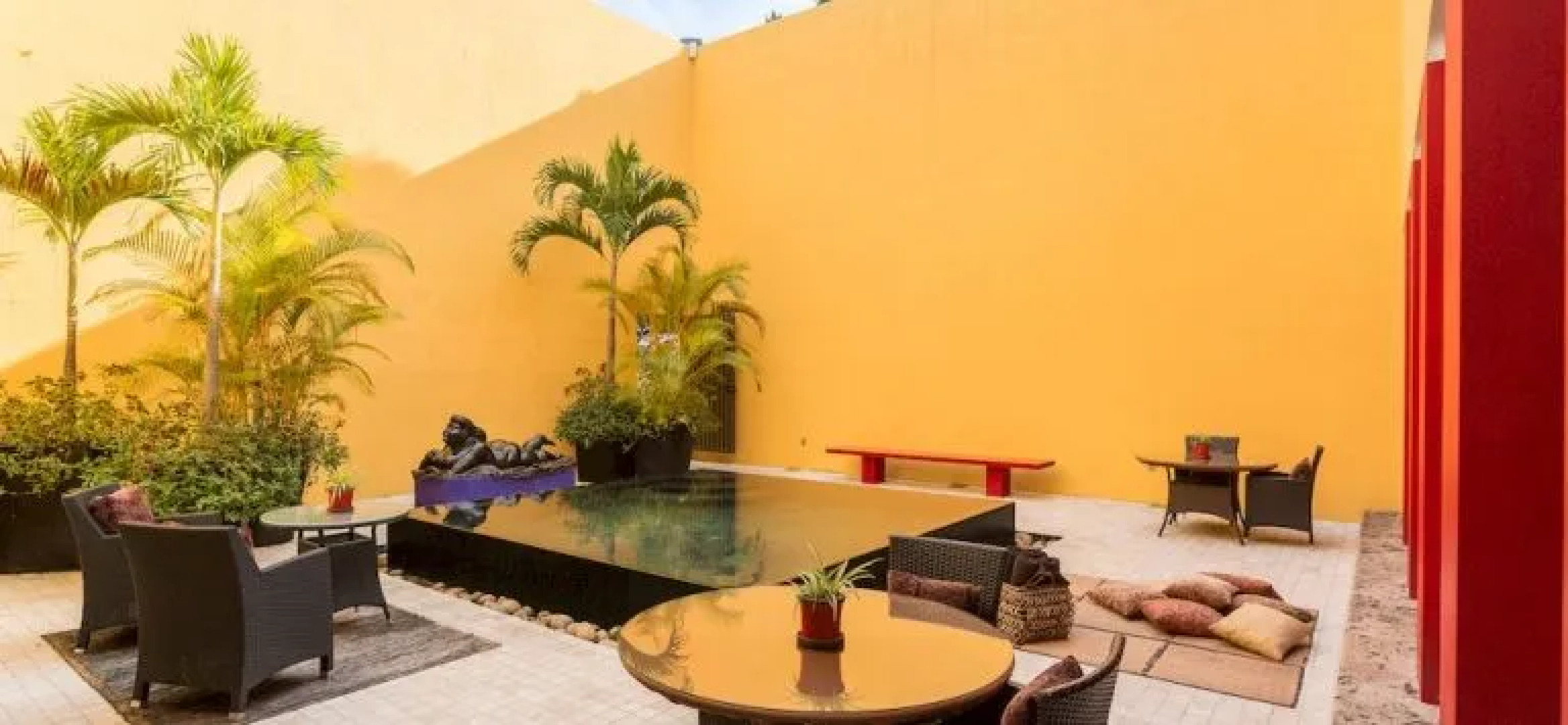 Villa Azalea Inn & Organic Farm