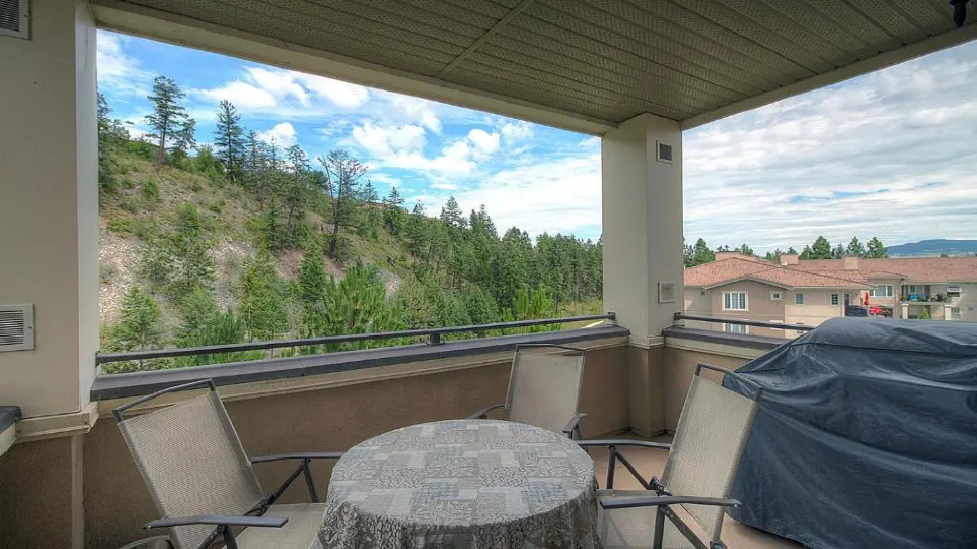 Pinnacle Pointe by DKRA