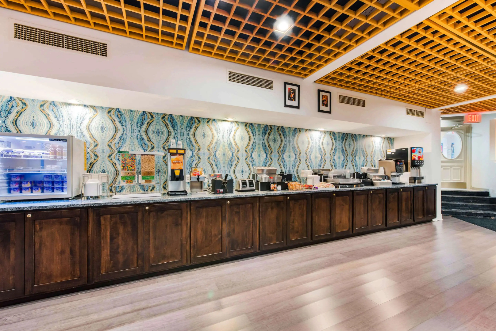 The Blu Hotel Blue Ash Cincinnati, an Ascend Collection Hotel