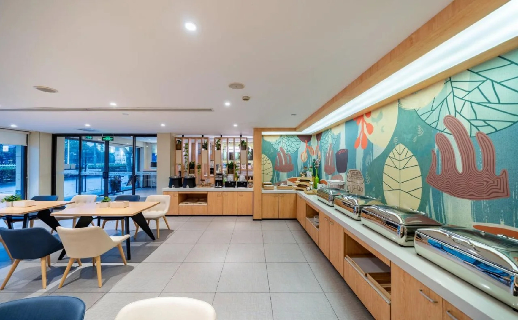 Hanting Hotel Shanghai Tangqiao Metro Station