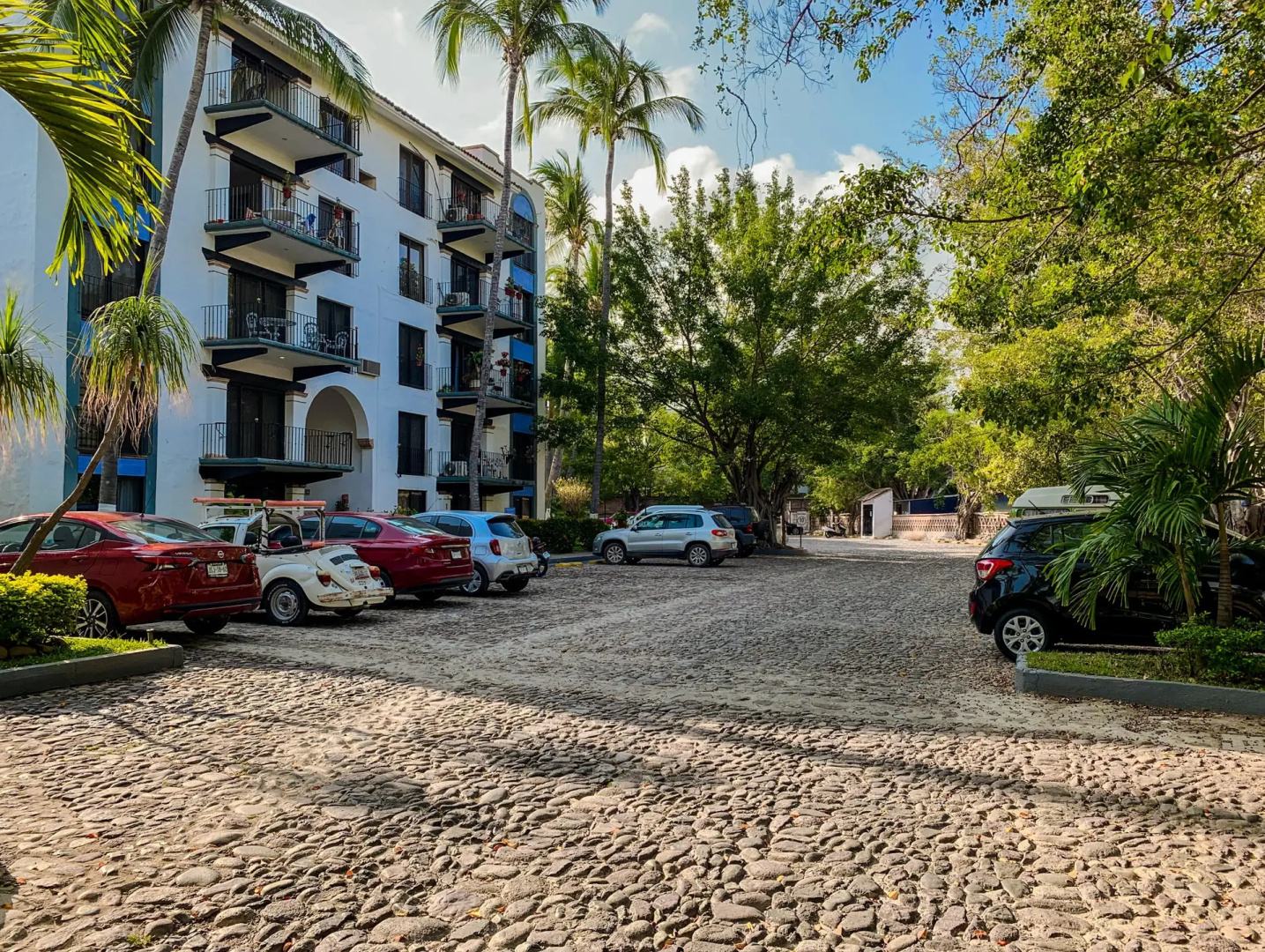 Puerto de Luna Pet Friendly & Family Suites Hotel