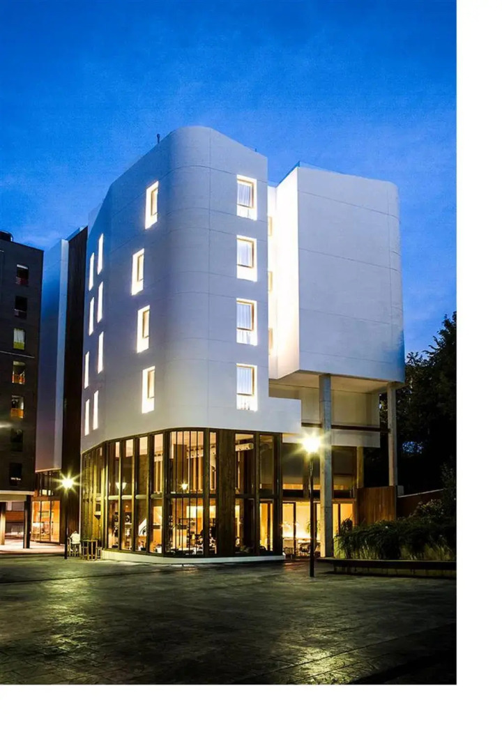 Отель Zenit San Sebastián