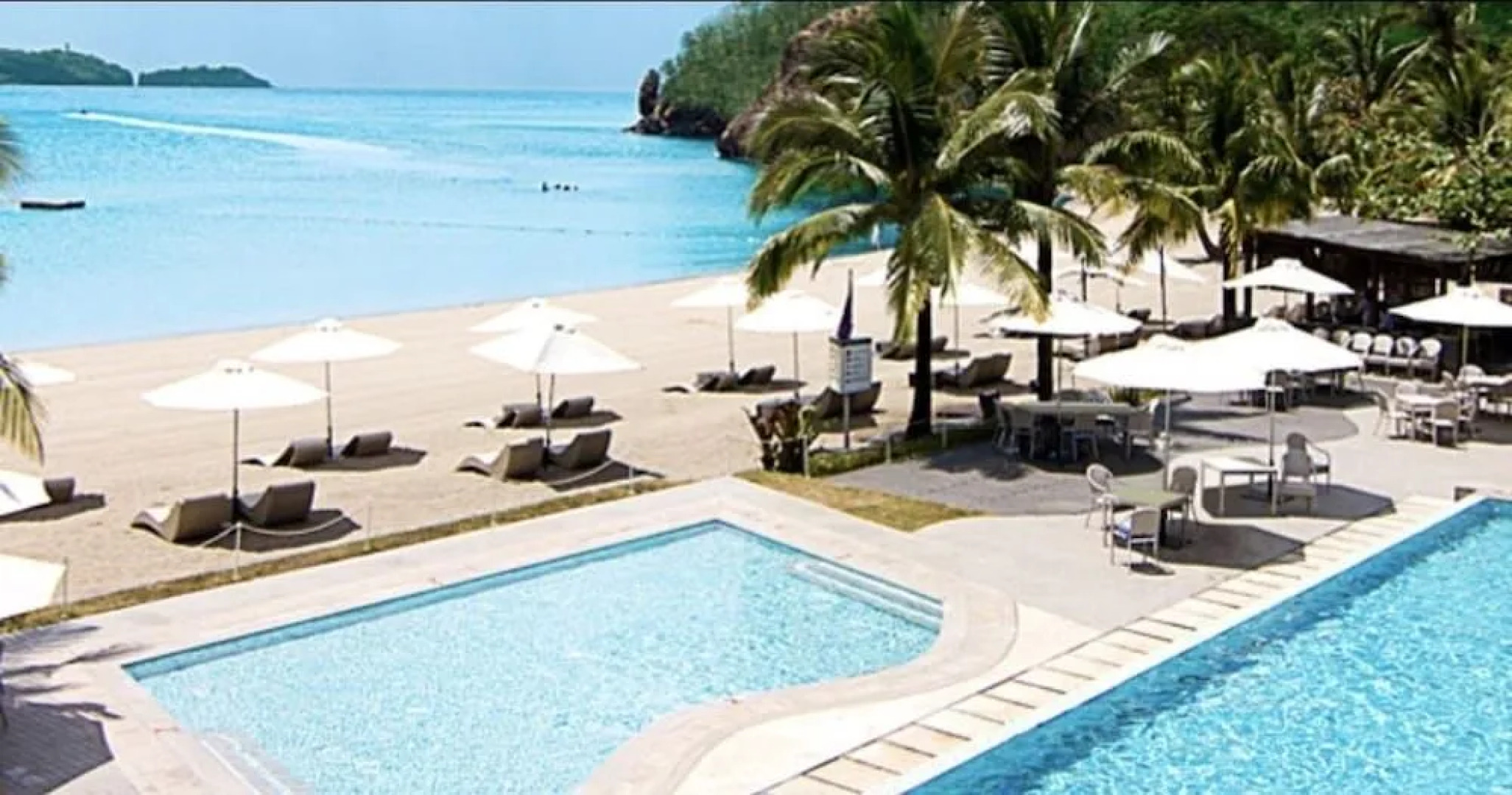 Dr Calayan's 2BR Condo at Pico De Loro