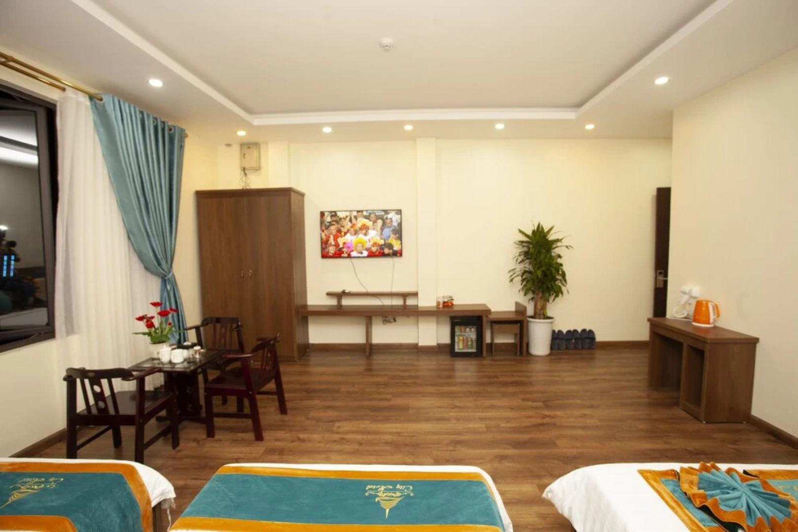 city hotel