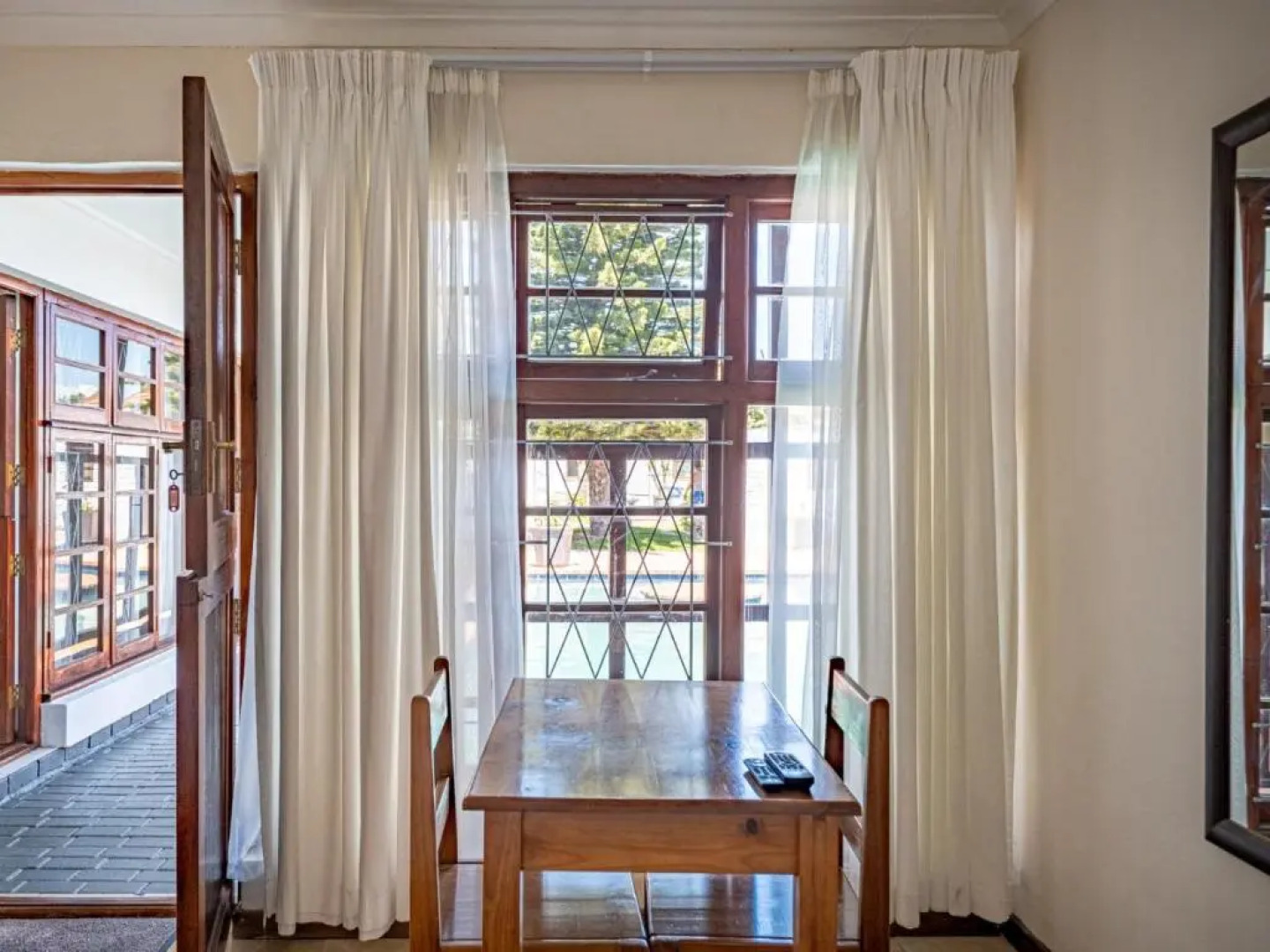 5 Third Avenue Guesthouse